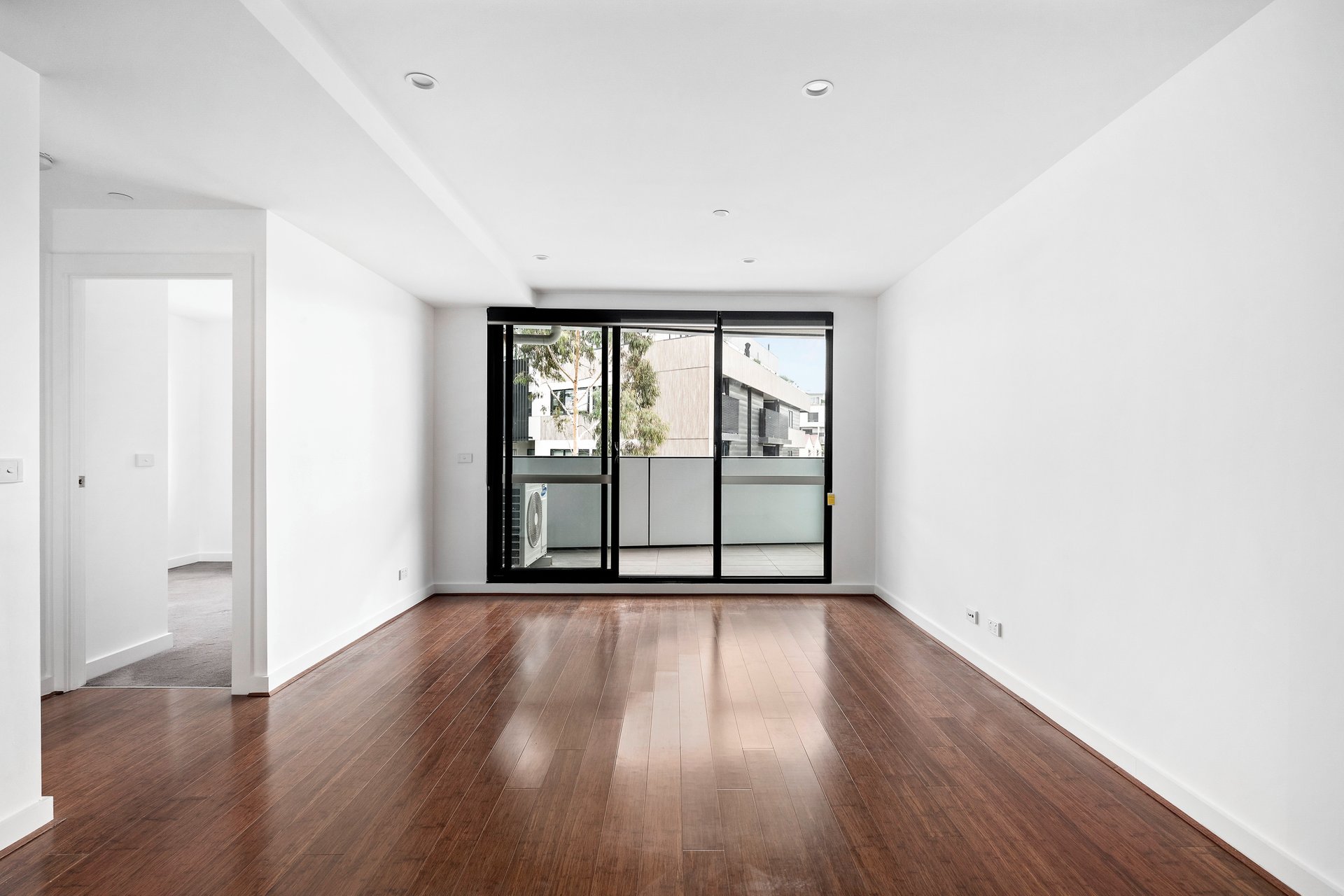 117/314 Pascoe Vale Road, Essendon image 3
