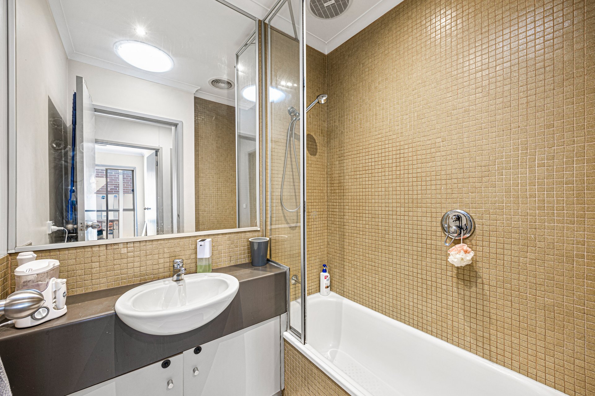 1/175 Blackburn Road, Mount Waverley image 7