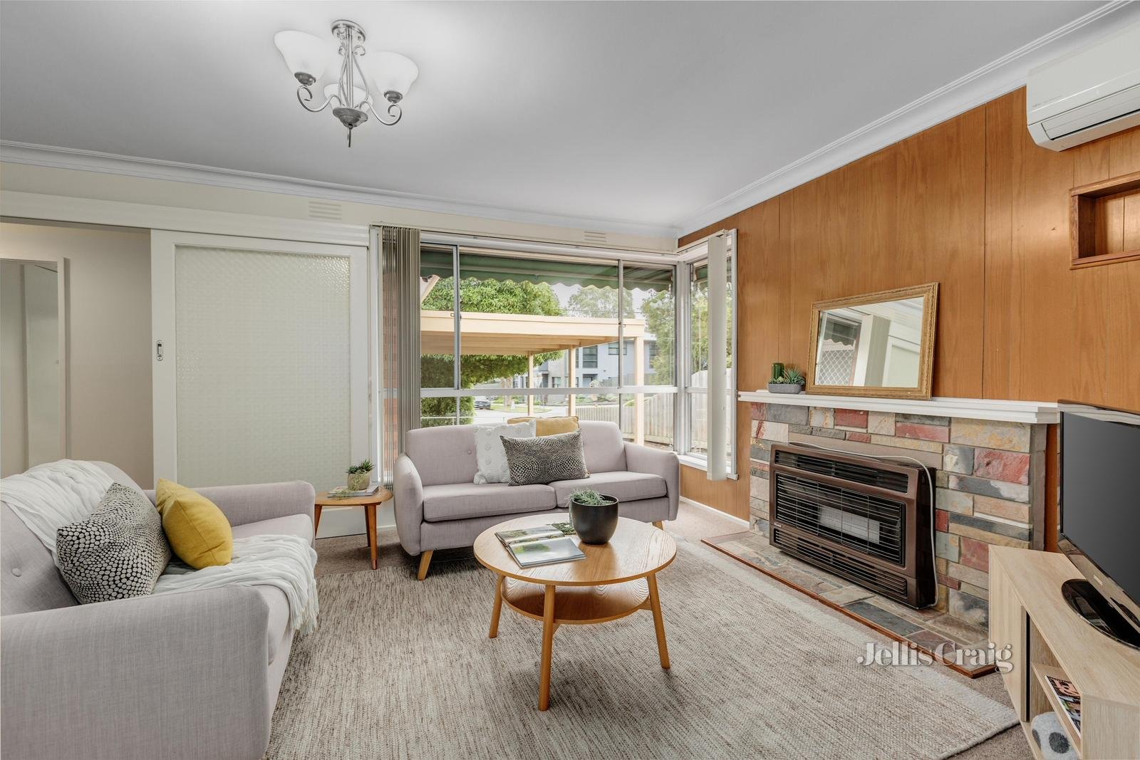 1/175 Mahoneys Road, Forest Hill image 1