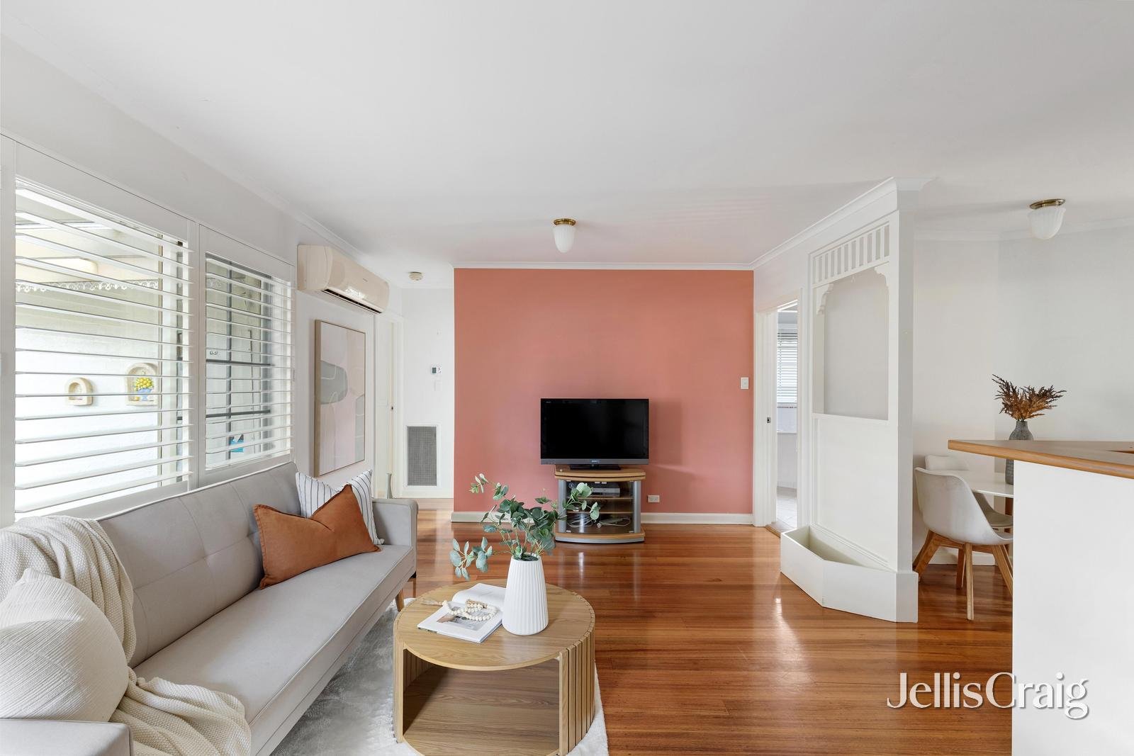 1/176 Bellevue Avenue, Rosanna image 2