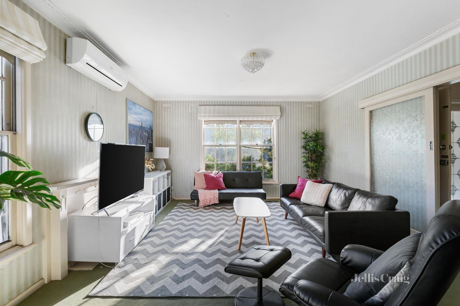 1/177 Cotham Road, Kew image 3
