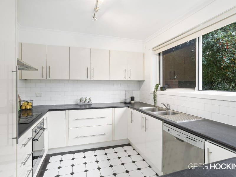 11/77 Dover Road, Williamstown image 7