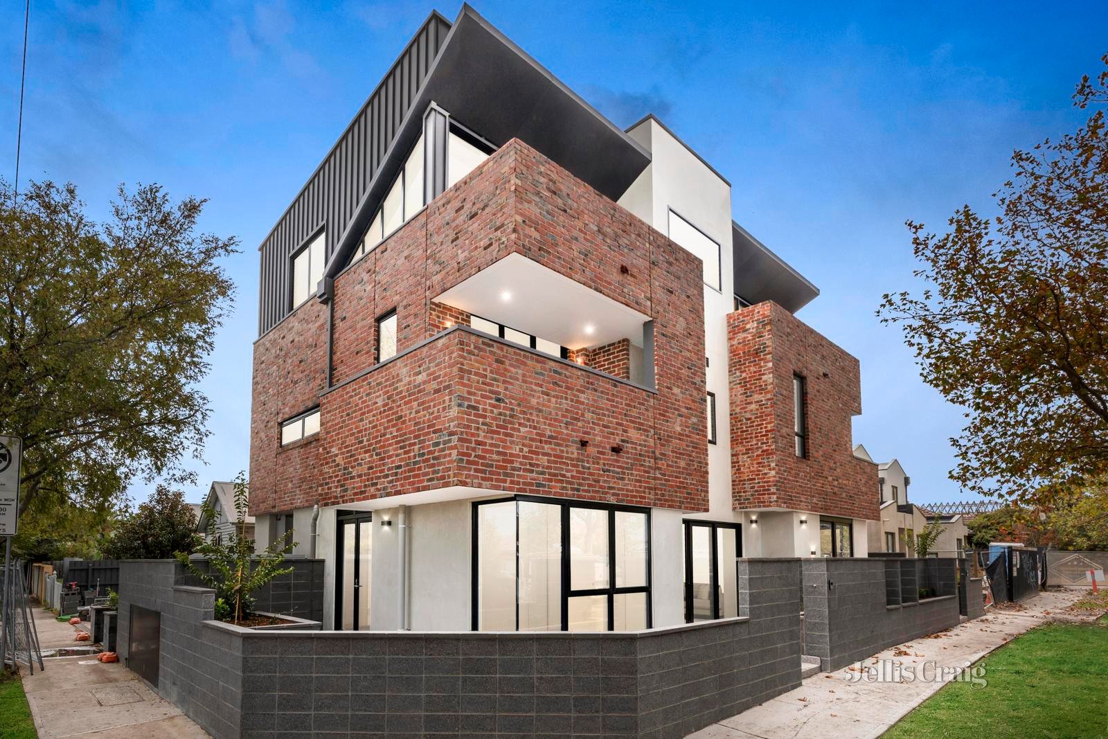 1/178 Francis Street, Yarraville image 3