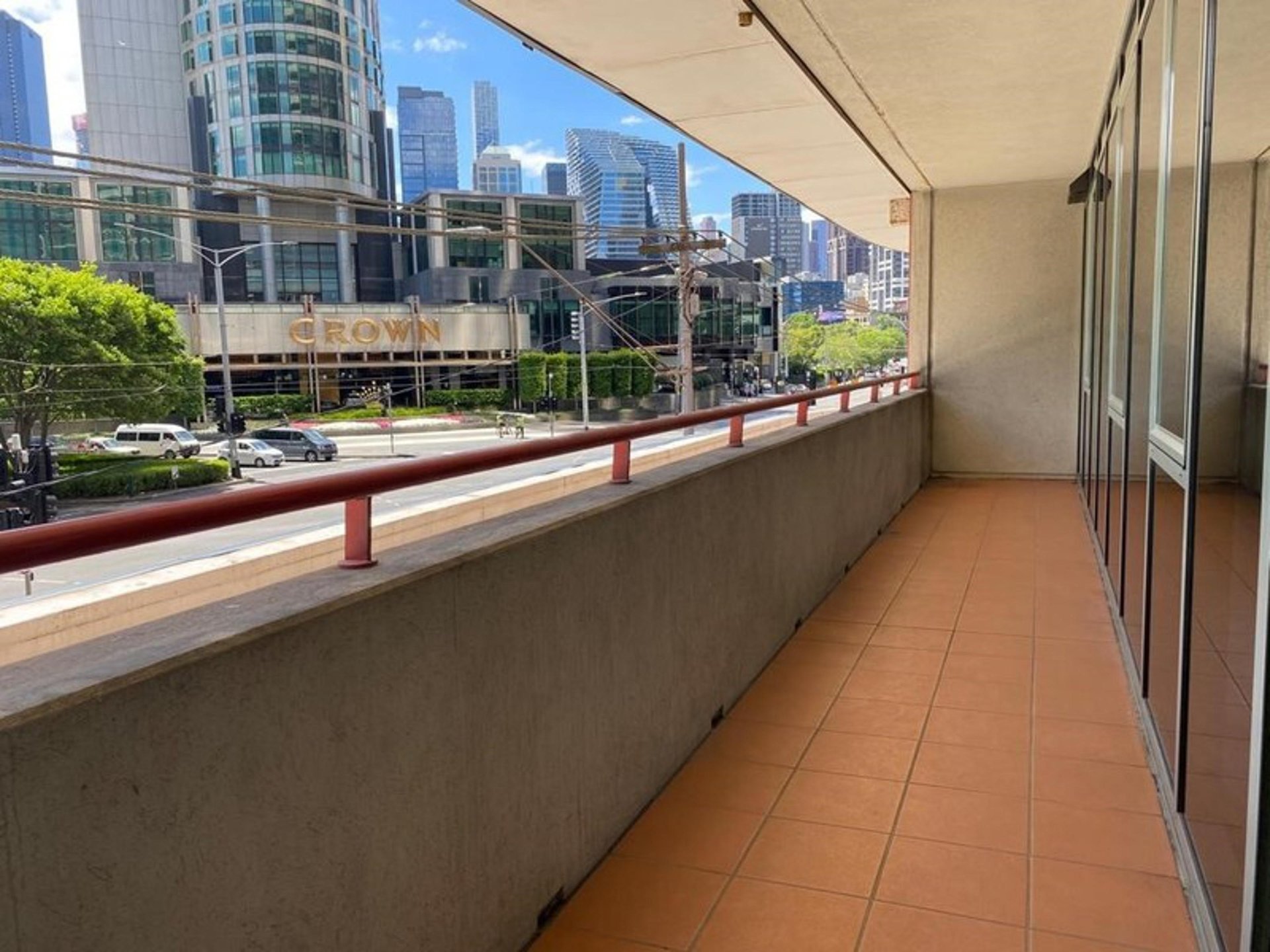 117/83 Queens Bridge Street, Southbank image 5