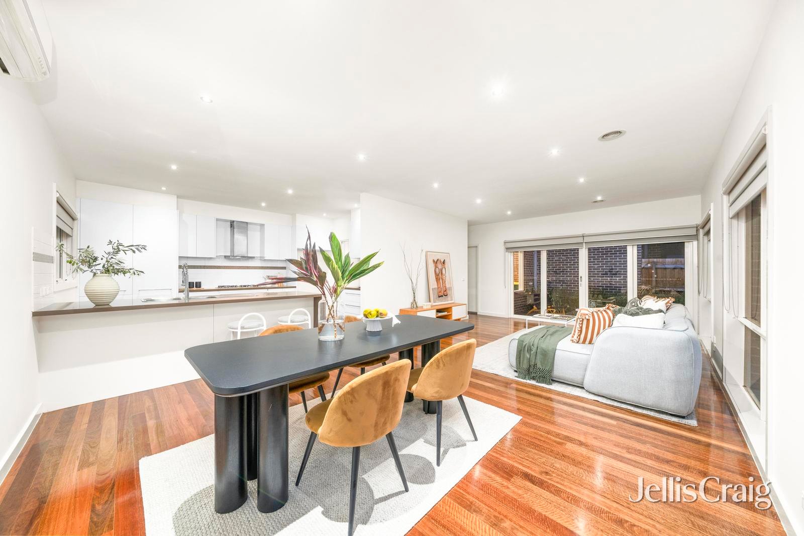 1/18-20 Marigold Avenue, Altona North image 2