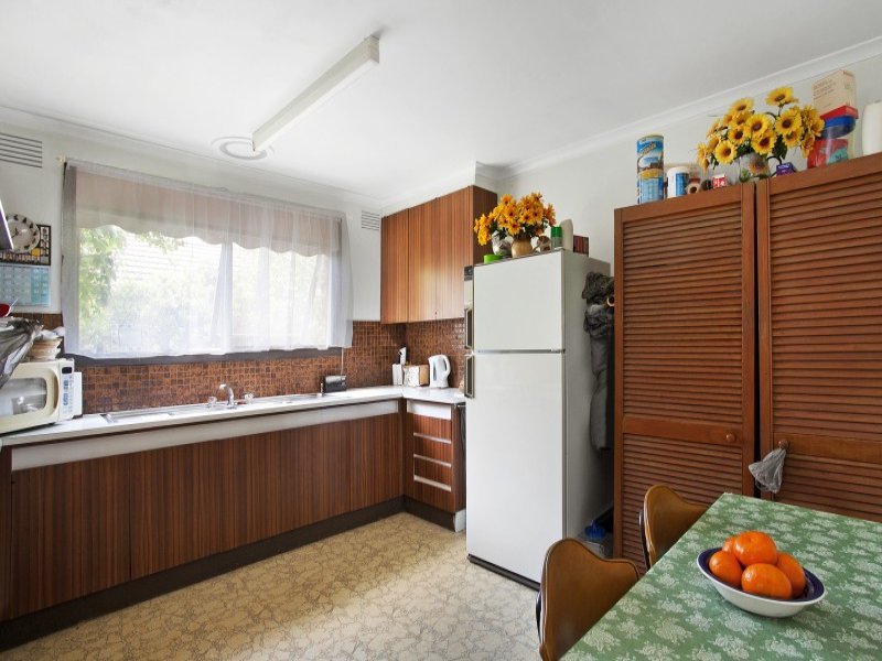 1/18 Barwon Street, Box Hill North image 6