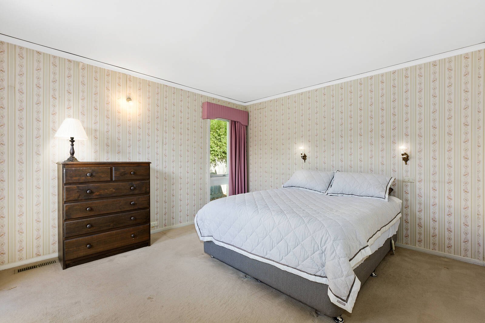 Property Gallery Thumbnail 5