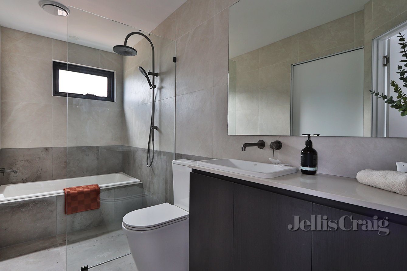 1/18 Becket Avenue, Bentleigh&nbsp;East image 8