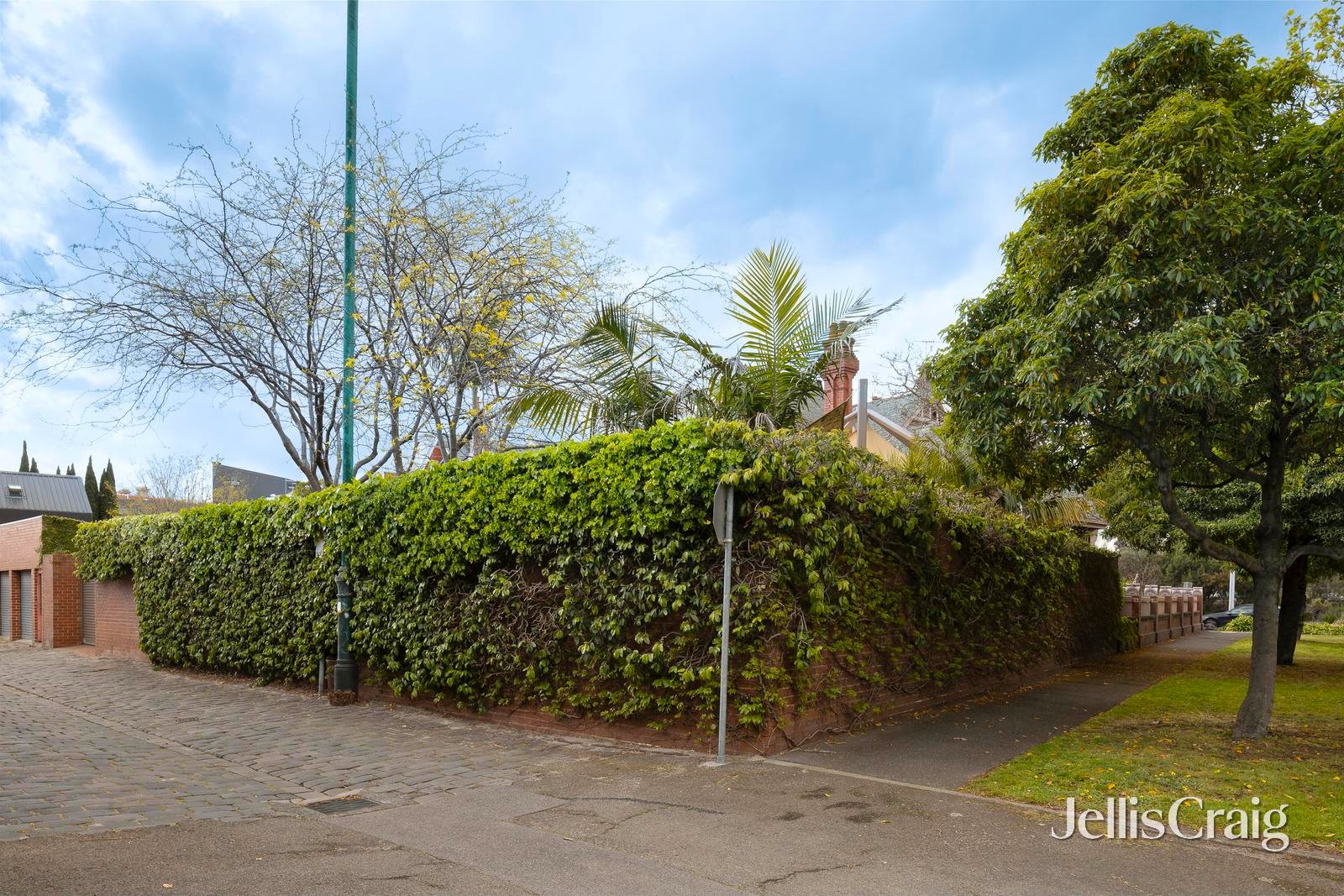 118 Canterbury Road, Middle Park image 32