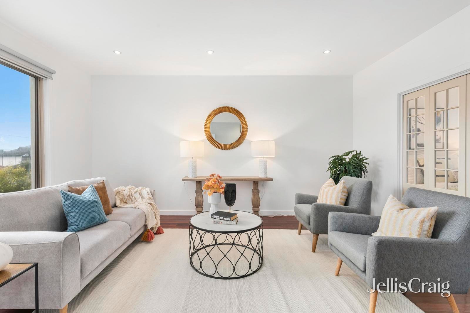1/18 Clifford Street, Glen&nbsp;Waverley image 2