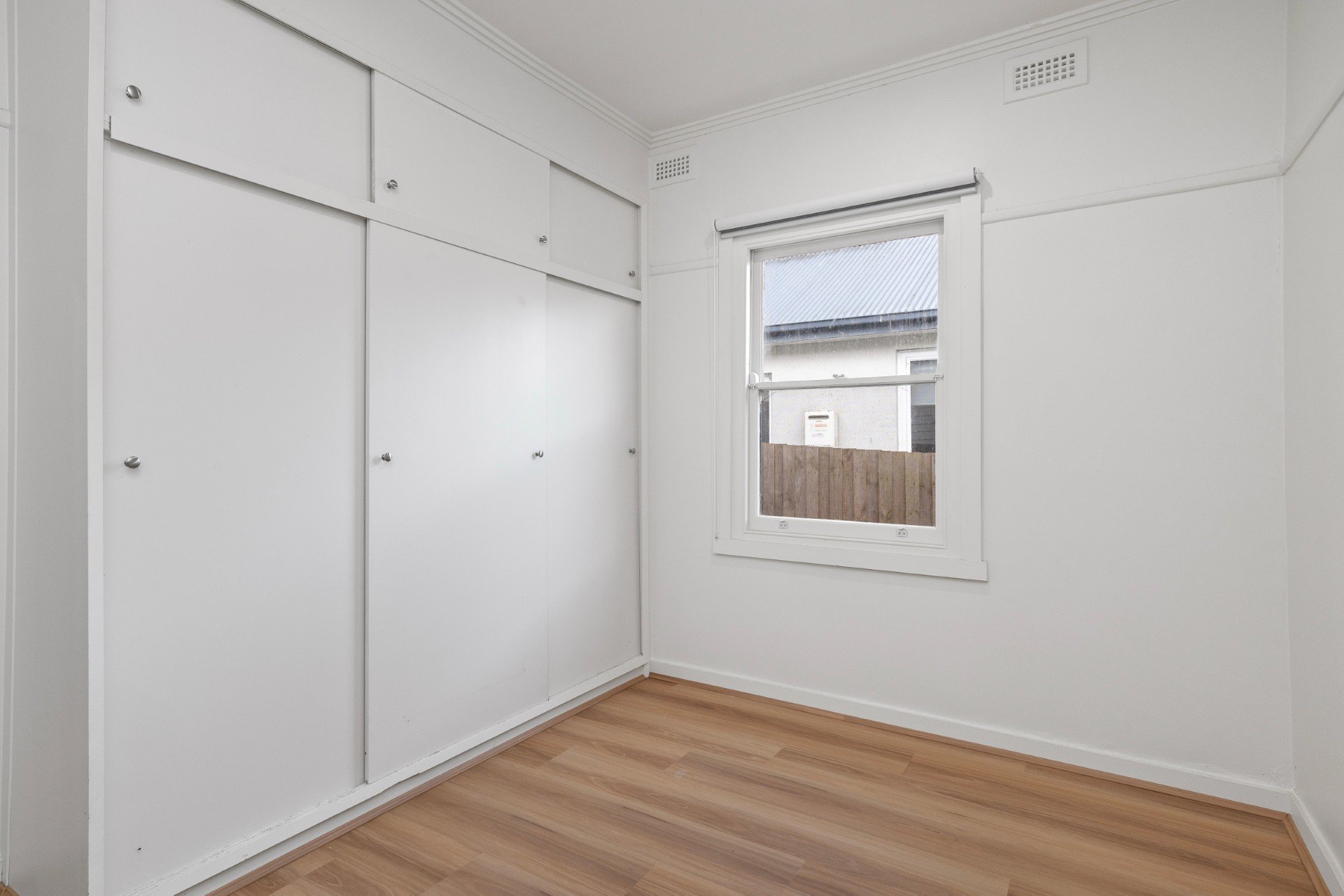 118 Croydon Road, Croydon image 4