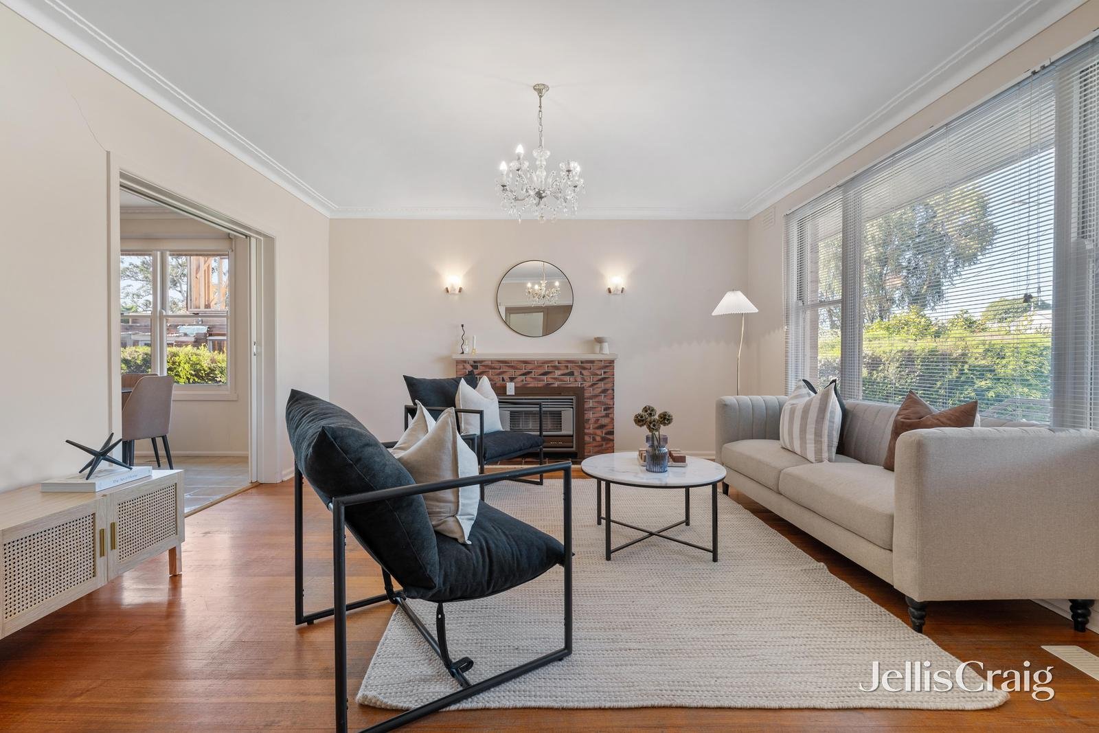 1/18 Donald Street, Blackburn South image 2