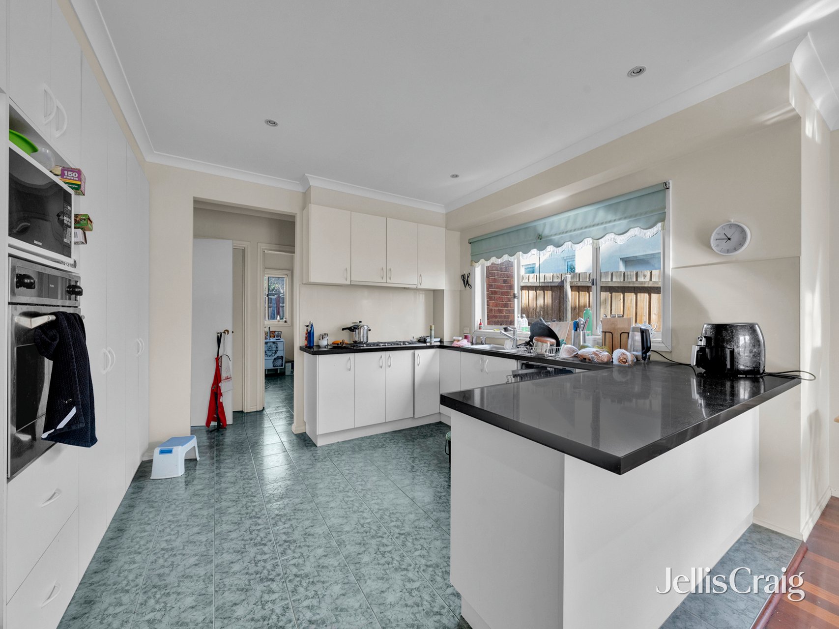 1/18 Garrisson Drive, Glen&nbsp;Waverley image 1