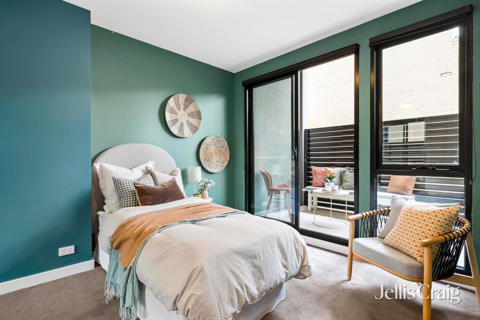 1/18 Gilbert Road, Preston image 11