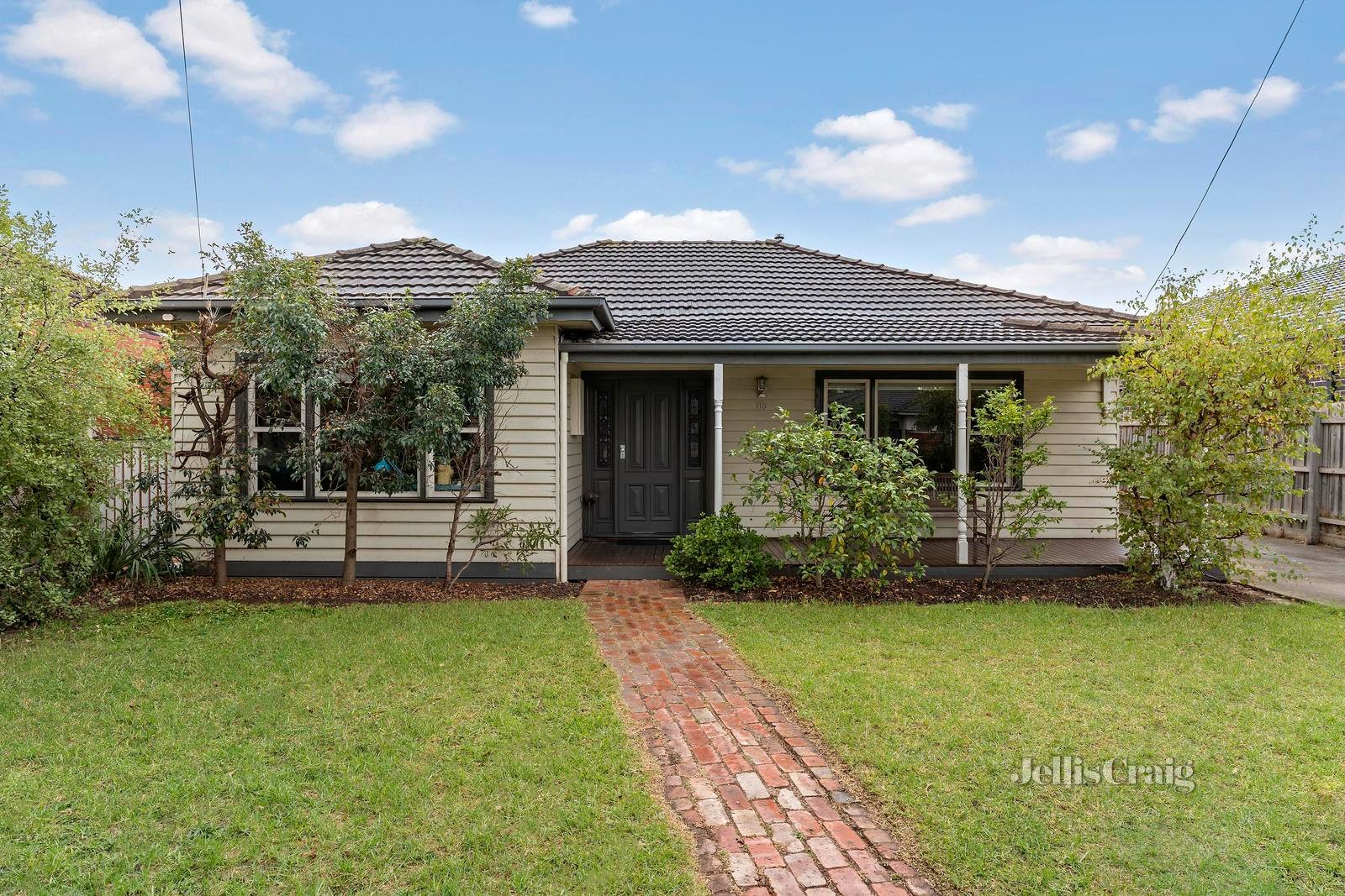 118 Halsey Road, Airport West image 1