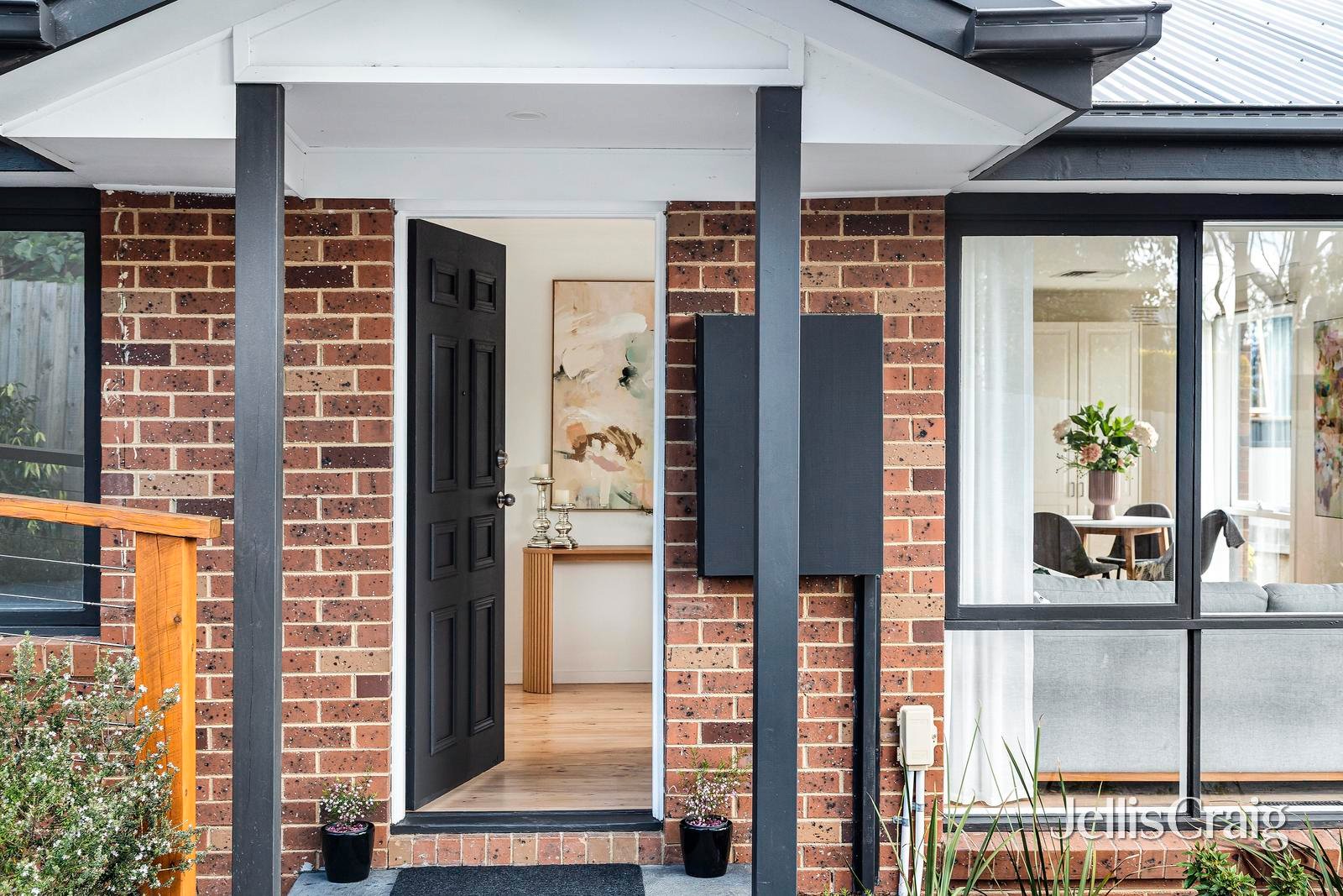 1/18 Helene Street, Eltham image 2