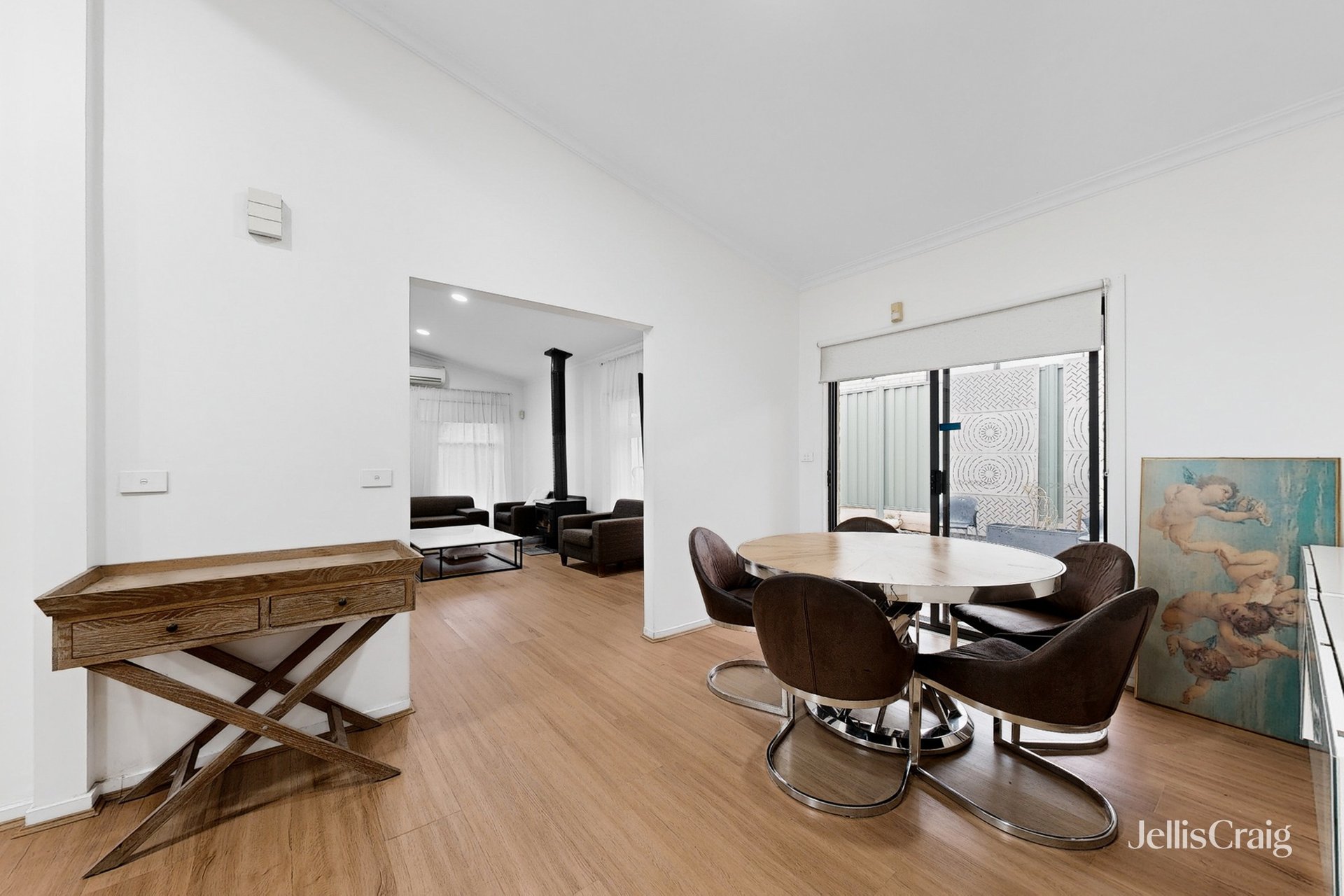 118 Hoffmans Road, Essendon image 4