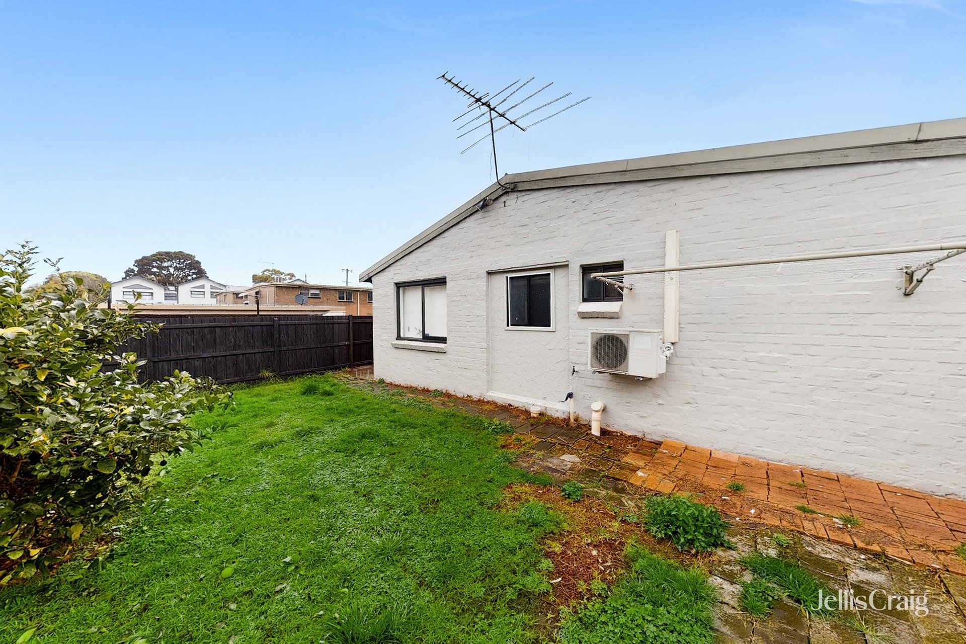 118 Hoffmans Road, Essendon image 15