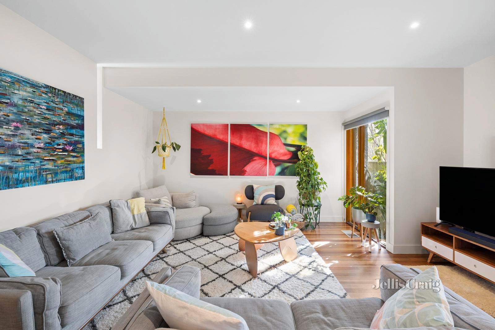 1/18 Hopkins Street, Mckinnon image 4