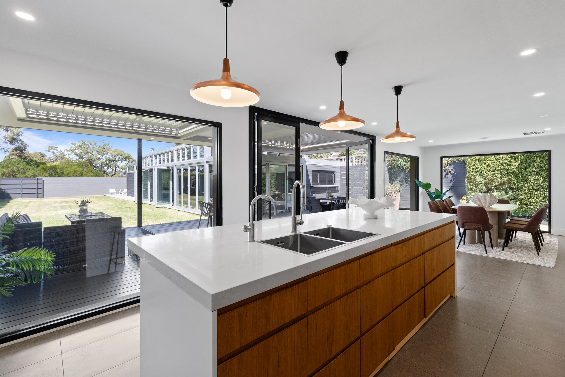 118 McCracken Street, Essendon image 9