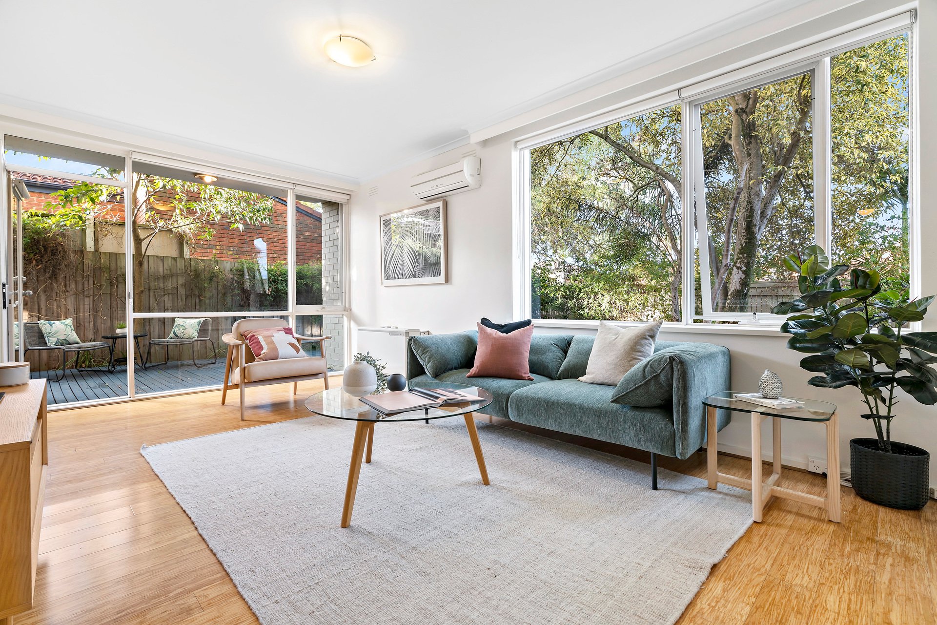 Property Gallery - Main Image