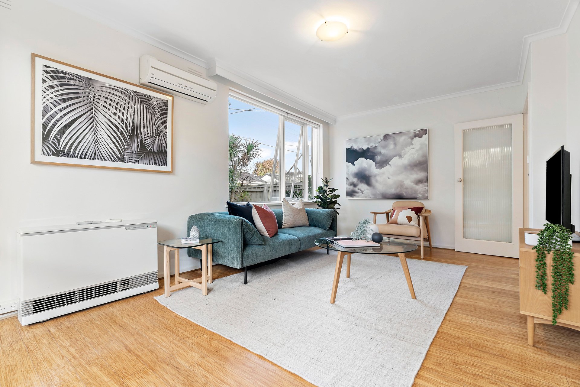 Property Gallery Thumbnail 3