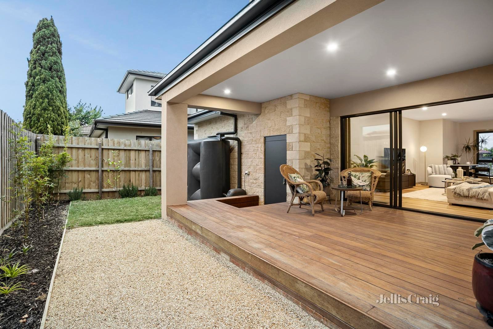 1/18 Ryder Court, Doncaster East image 13