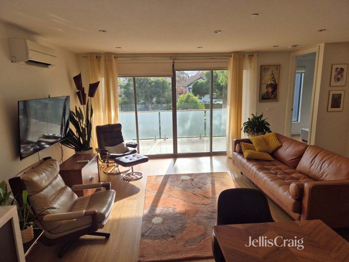 11/8 Short Street, Northcote image 3