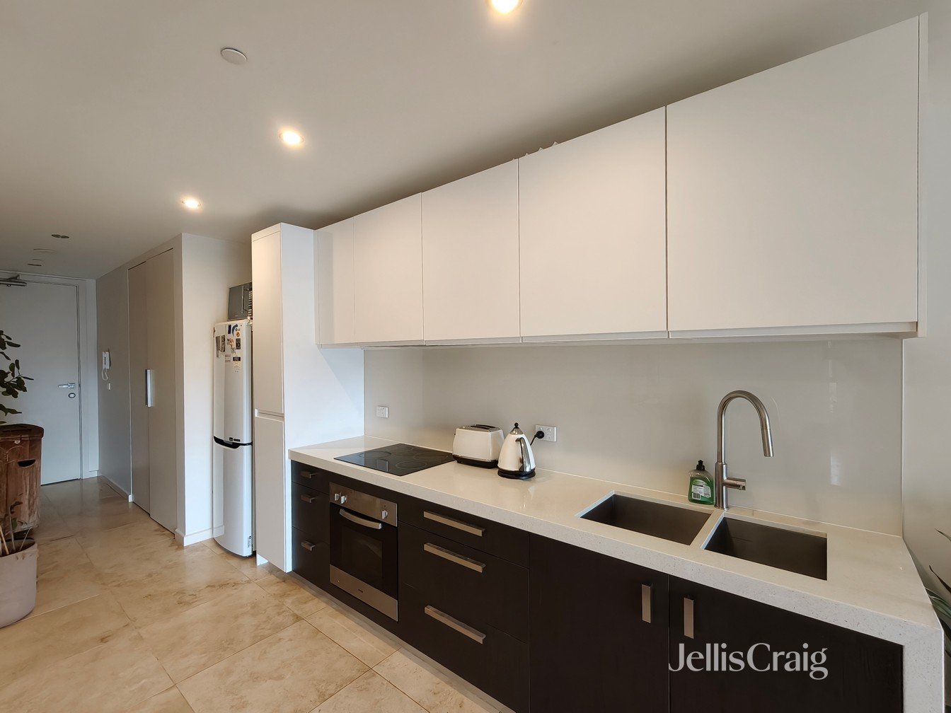 11/8 Short Street, Northcote image 5