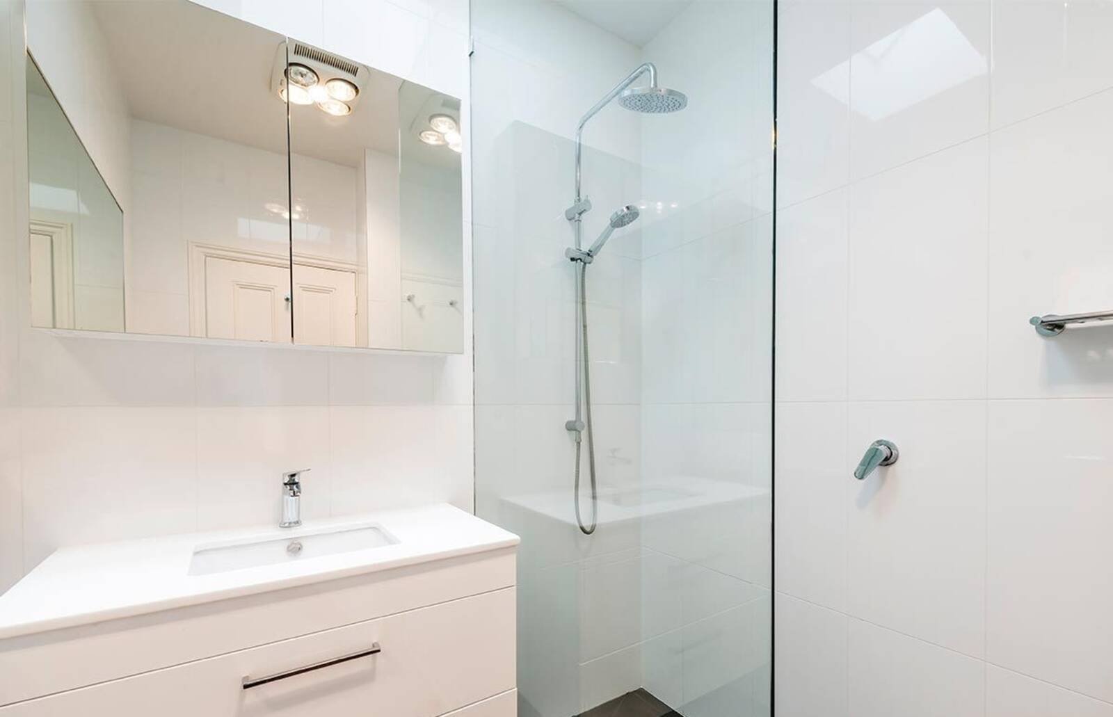 Property Gallery Thumbnail 6