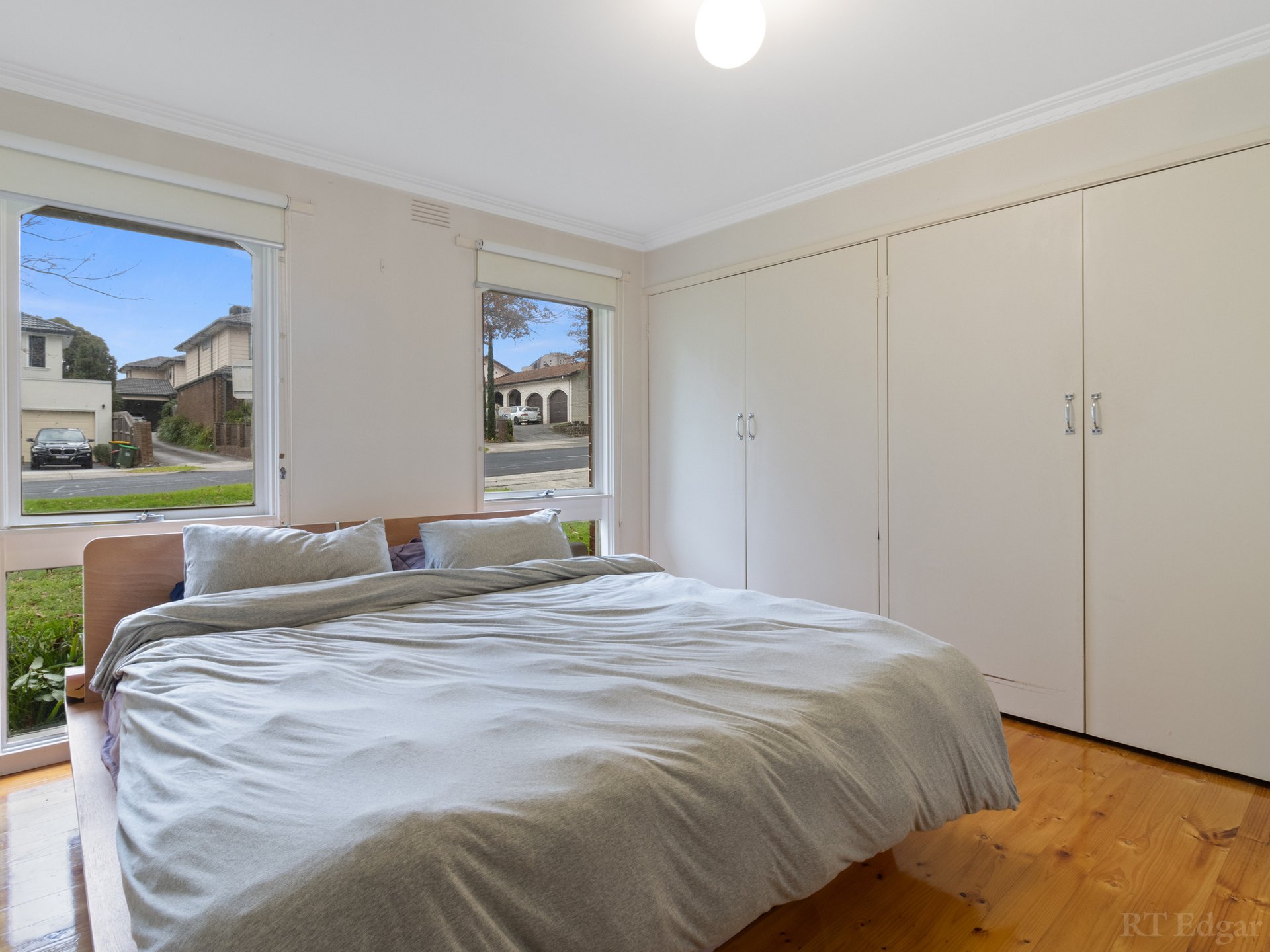 Property Gallery Thumbnail 4