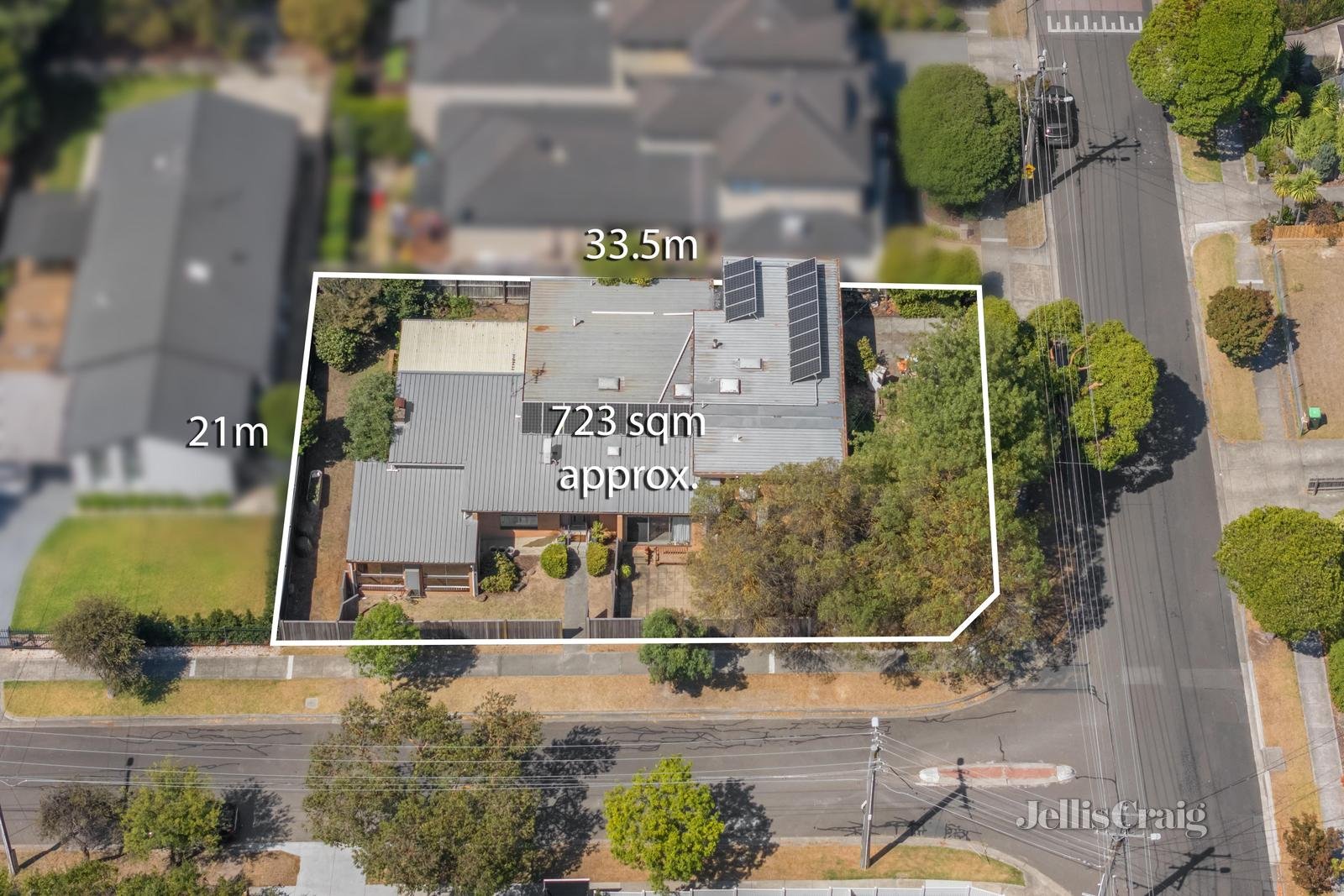 118 Willow Bend, Bulleen image 4