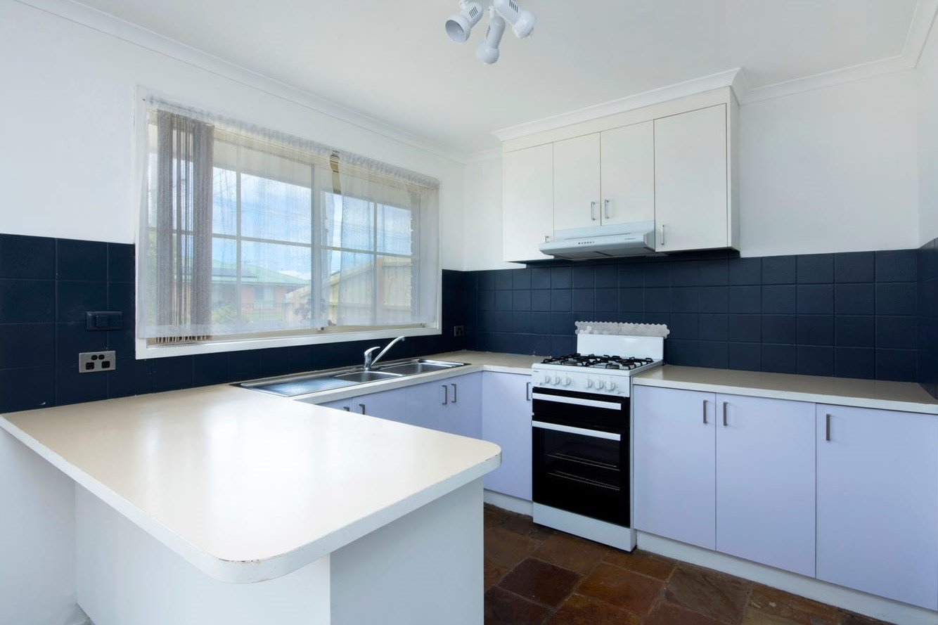 1/180 Coppards Road, Whittington image 3