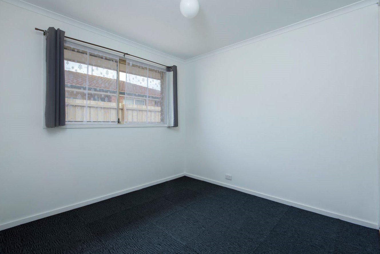 1/180 Coppards Road, Whittington image 6