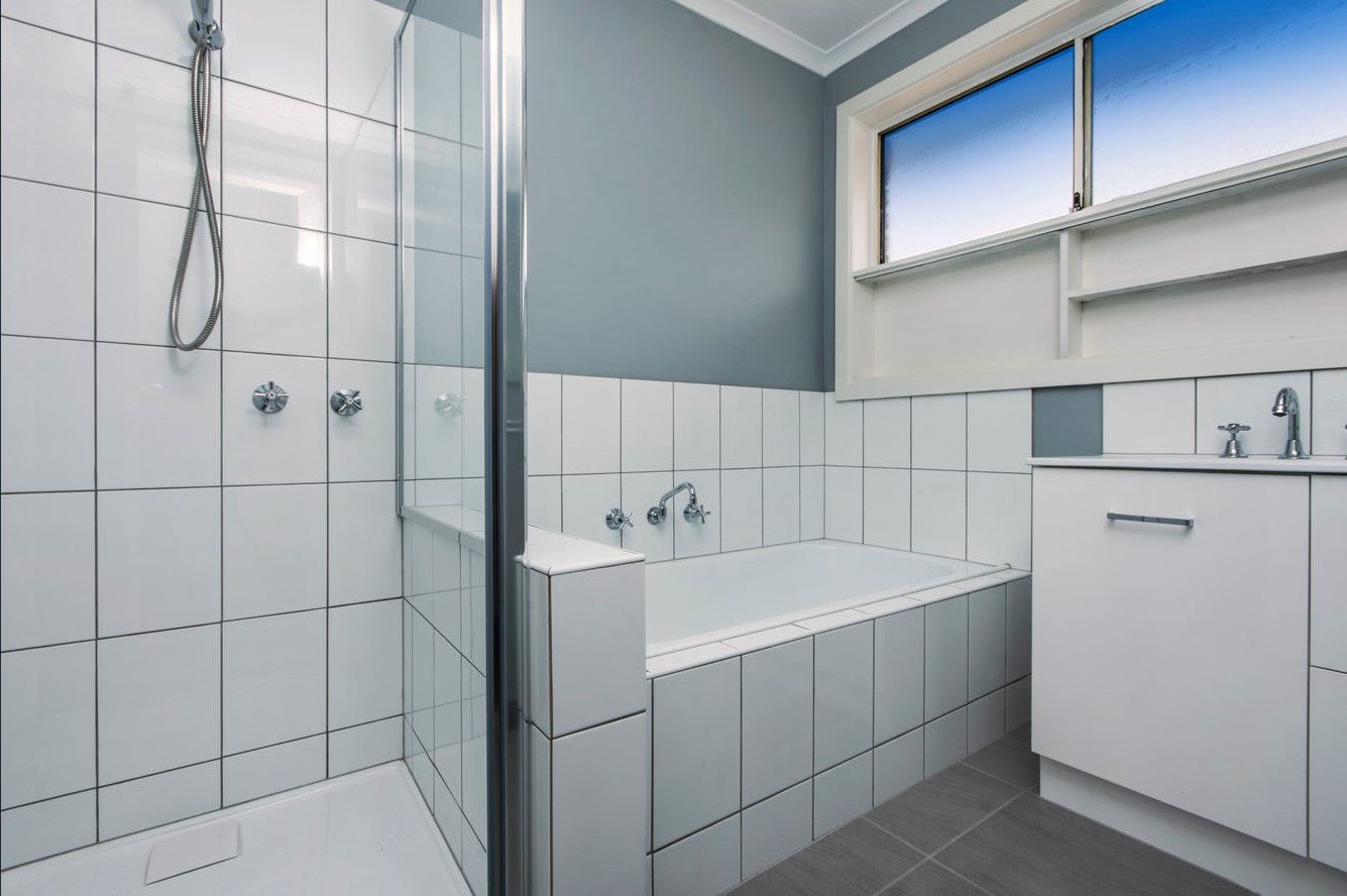 1/180 Coppards Road, Whittington image 8