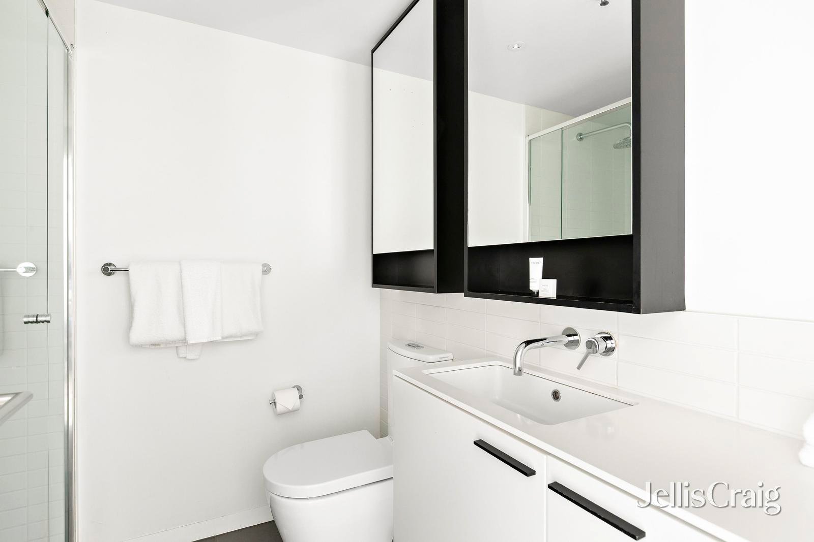 118/1 Ascot Vale Road, Flemington image 7