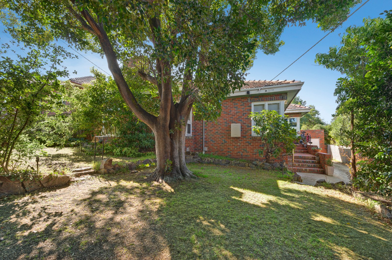 1181 Riversdale Road, Box Hill South image 2