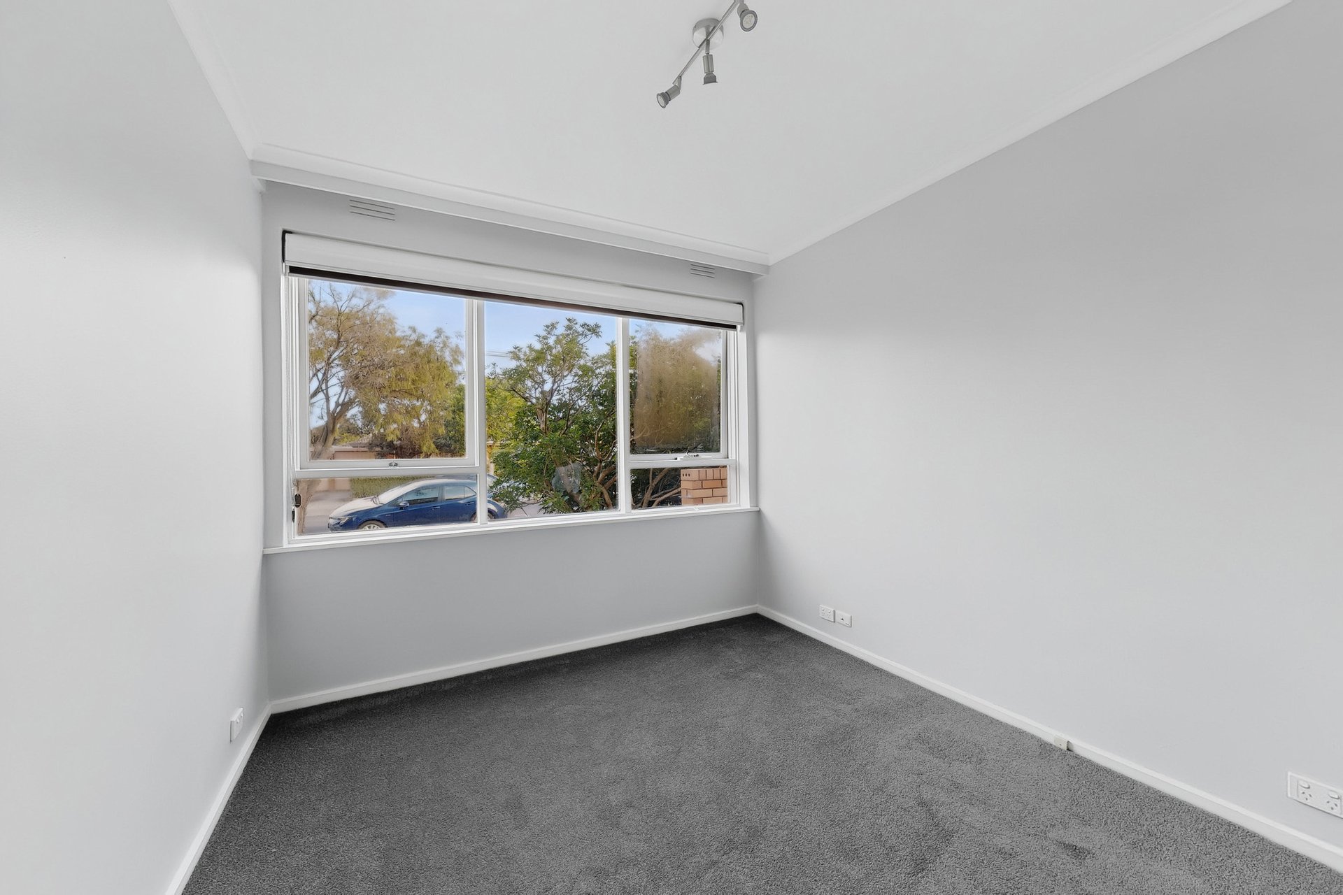 11/82 Coorigil Road, Carnegie image 6