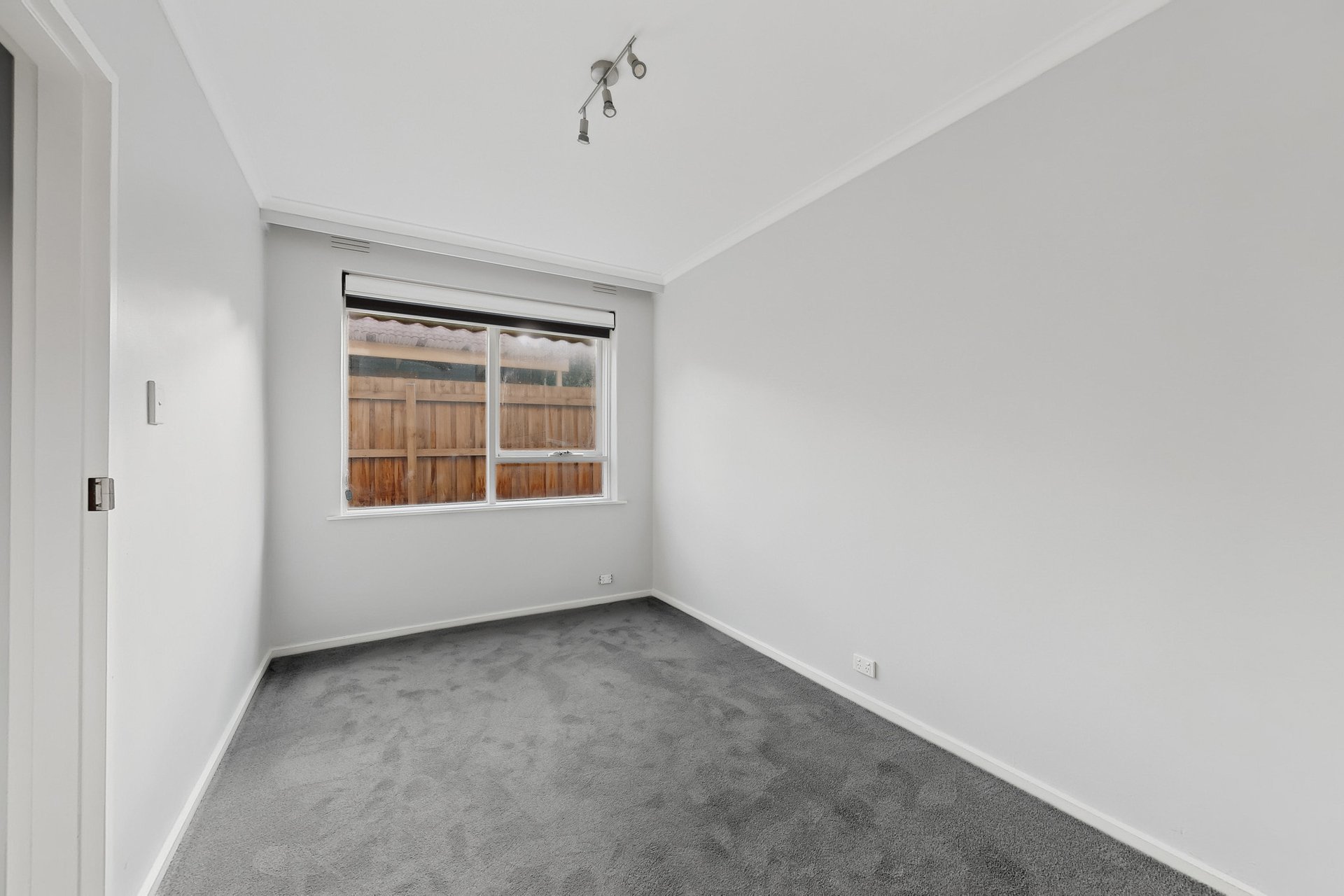 11/82 Coorigil Road, Carnegie image 8