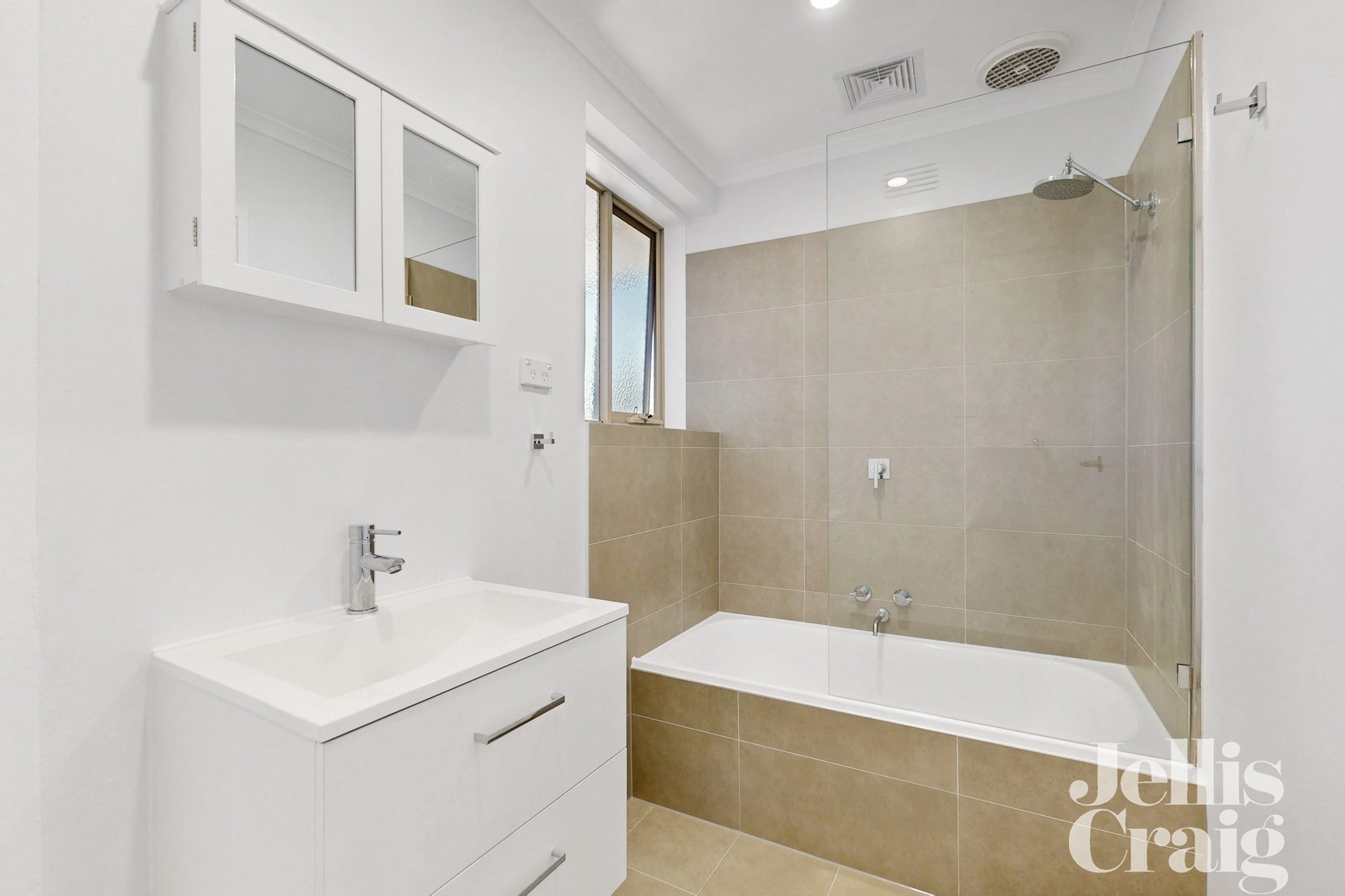 11/827 Burwood Road, Hawthorn&nbsp;East image 3