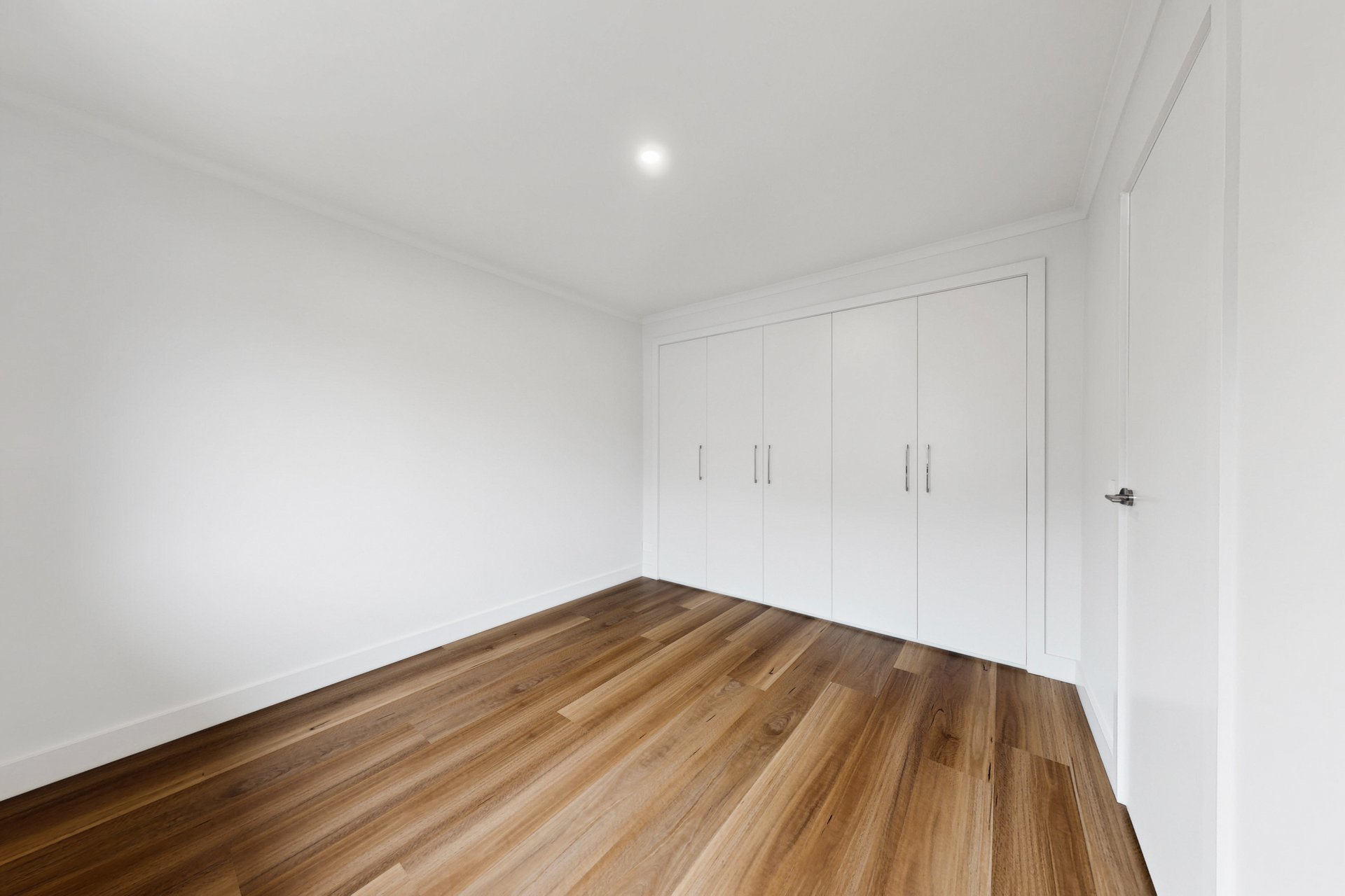 1/183 Carinish Road, Clayton image 9