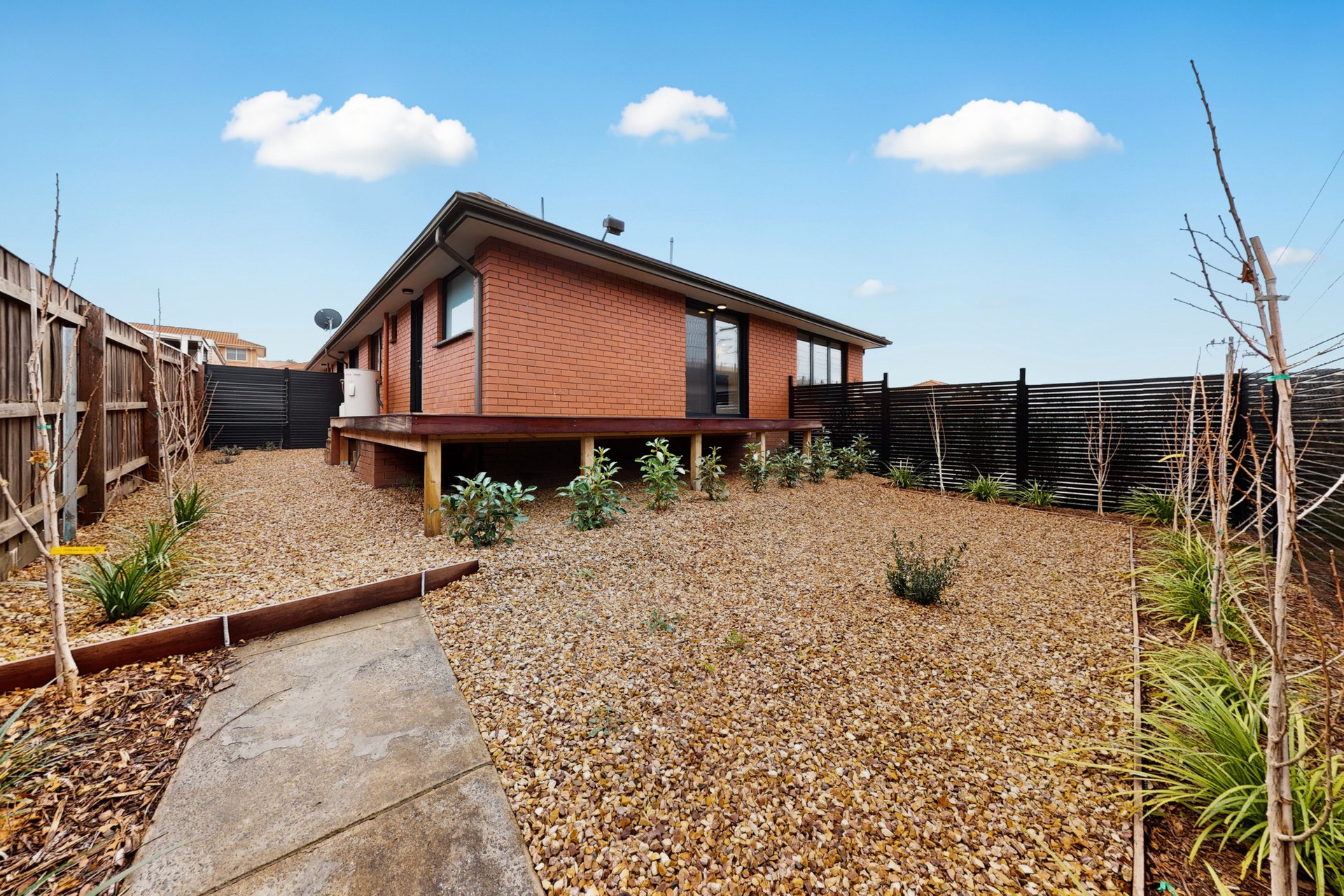 1/183 Carinish Road, Clayton image 2
