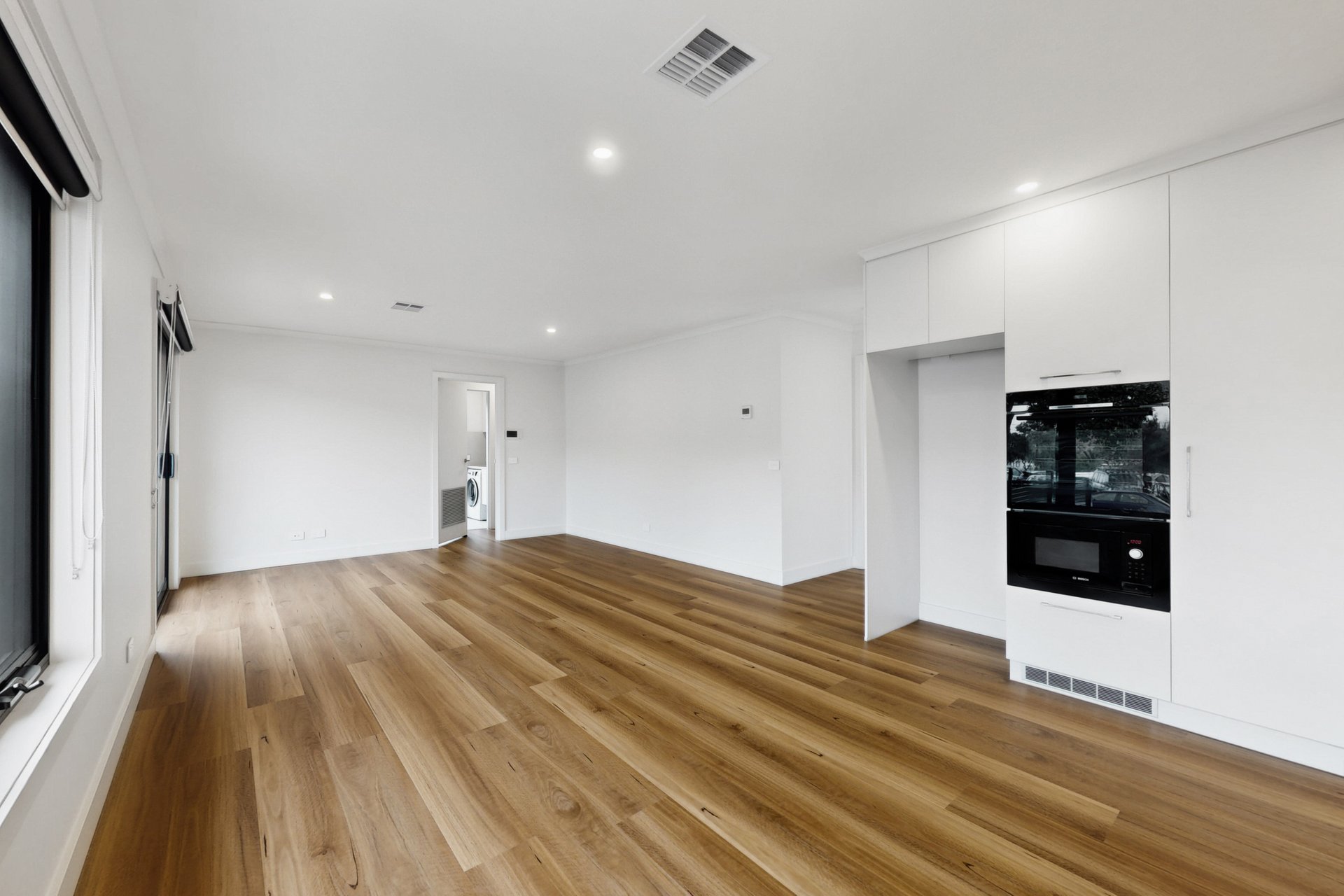 1/183 Carinish Road, Clayton image 8