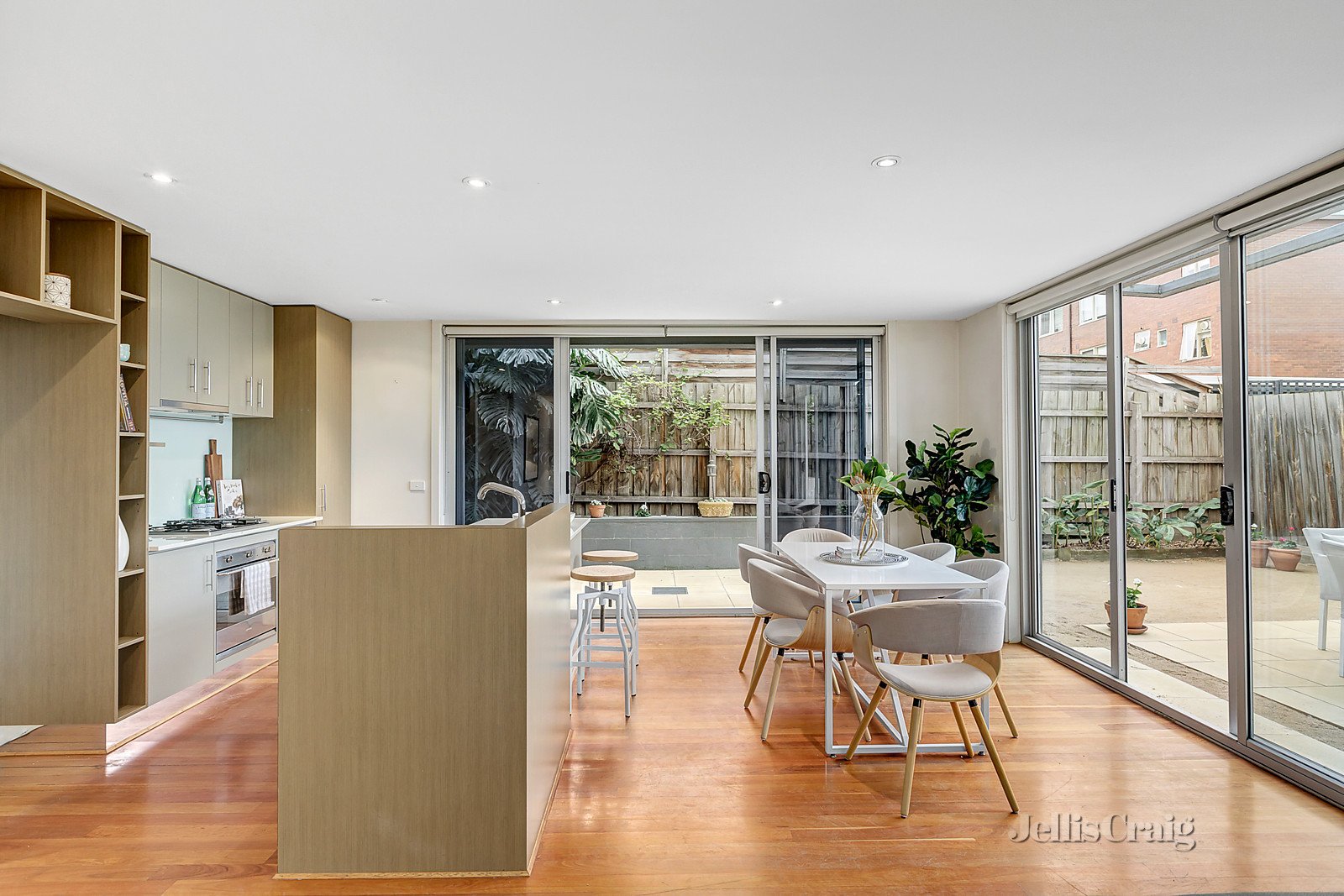 1/185 Auburn Road, Hawthorn image 5