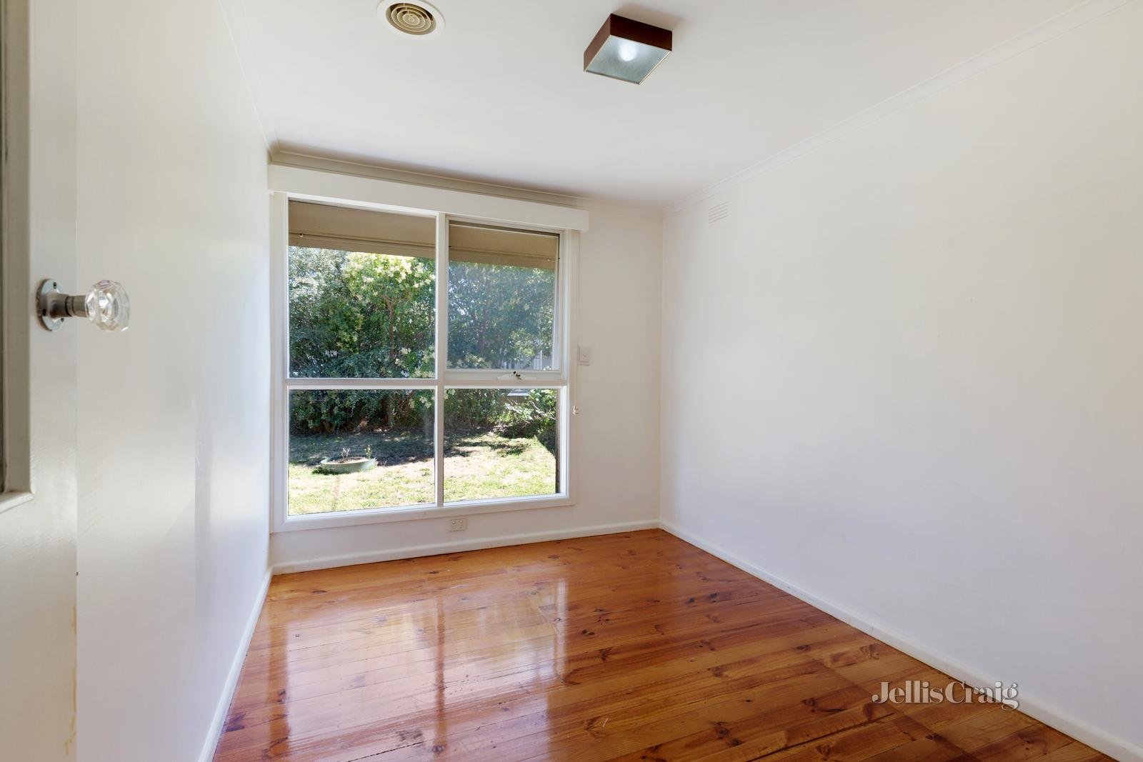 1/186 Cotham Road, Kew image 9