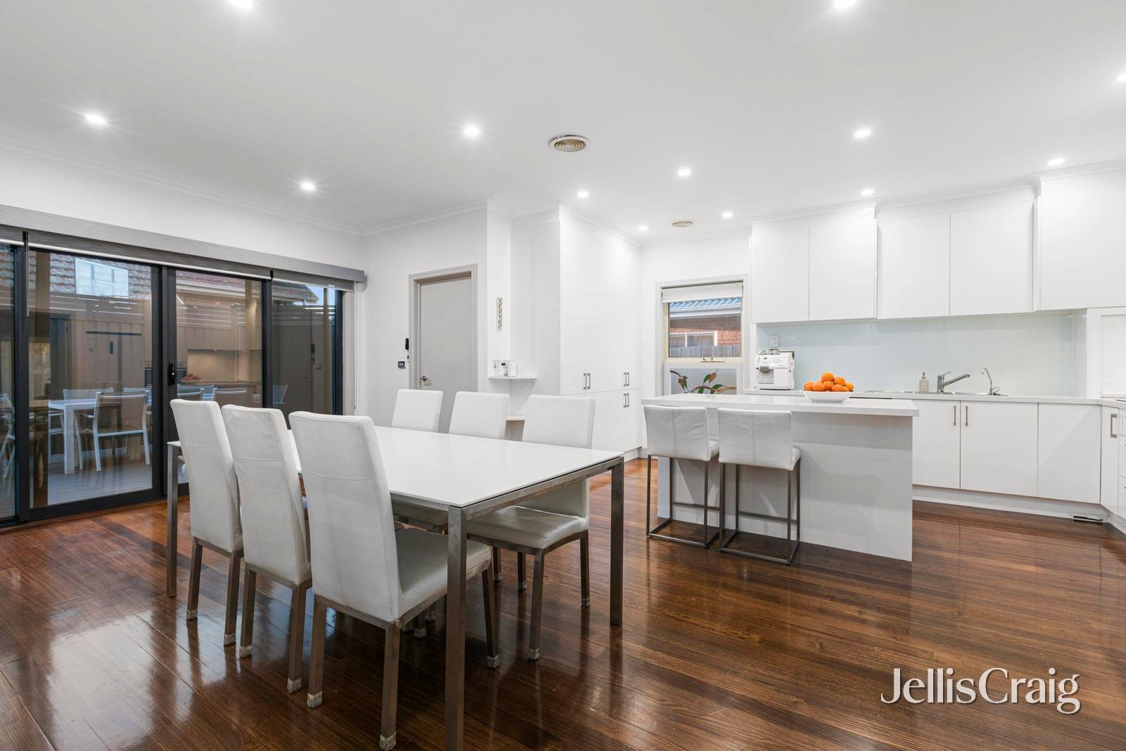 1/187 Thomas Street, Brighton East image 3