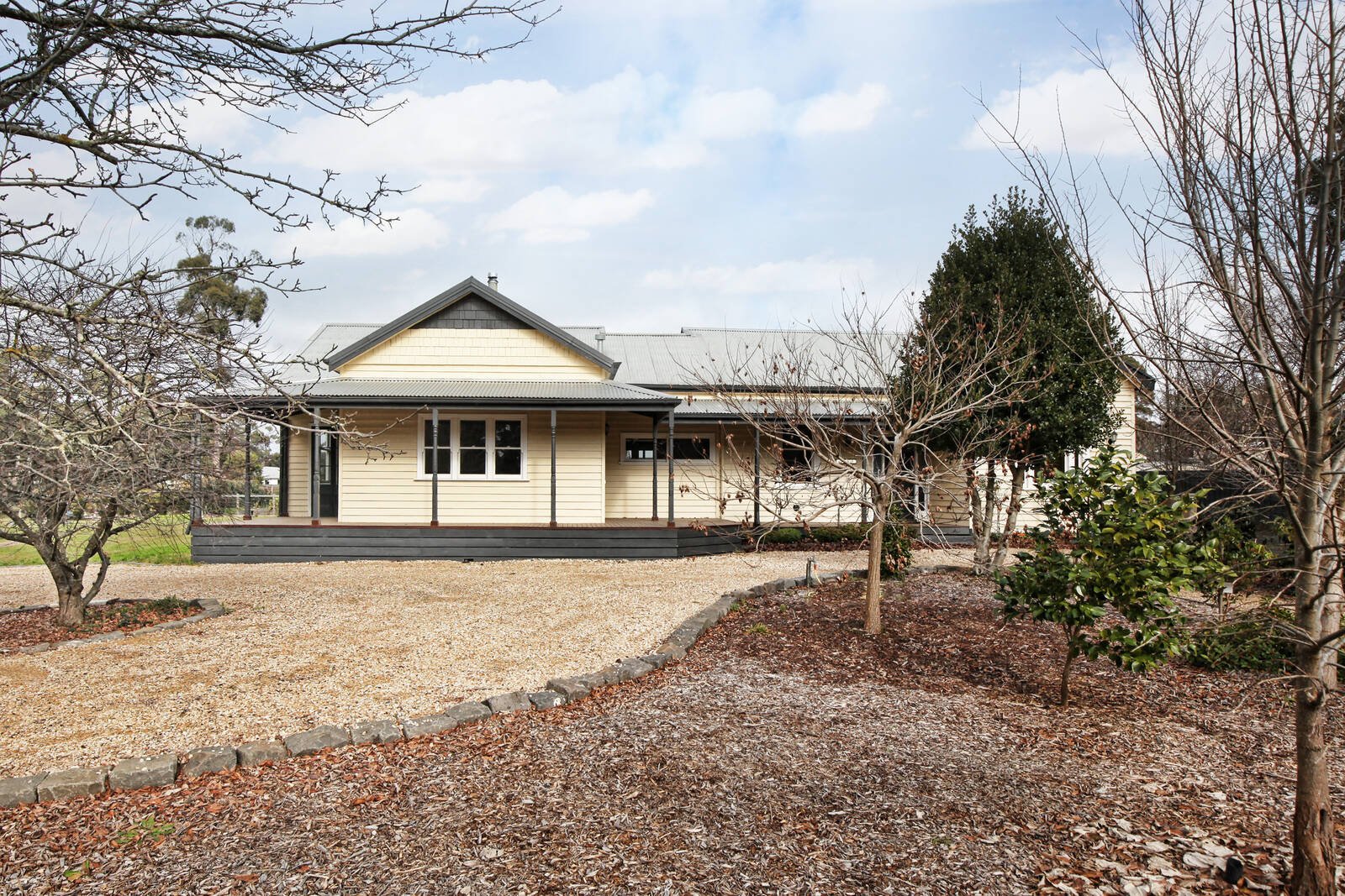 Property Gallery Thumbnail 4