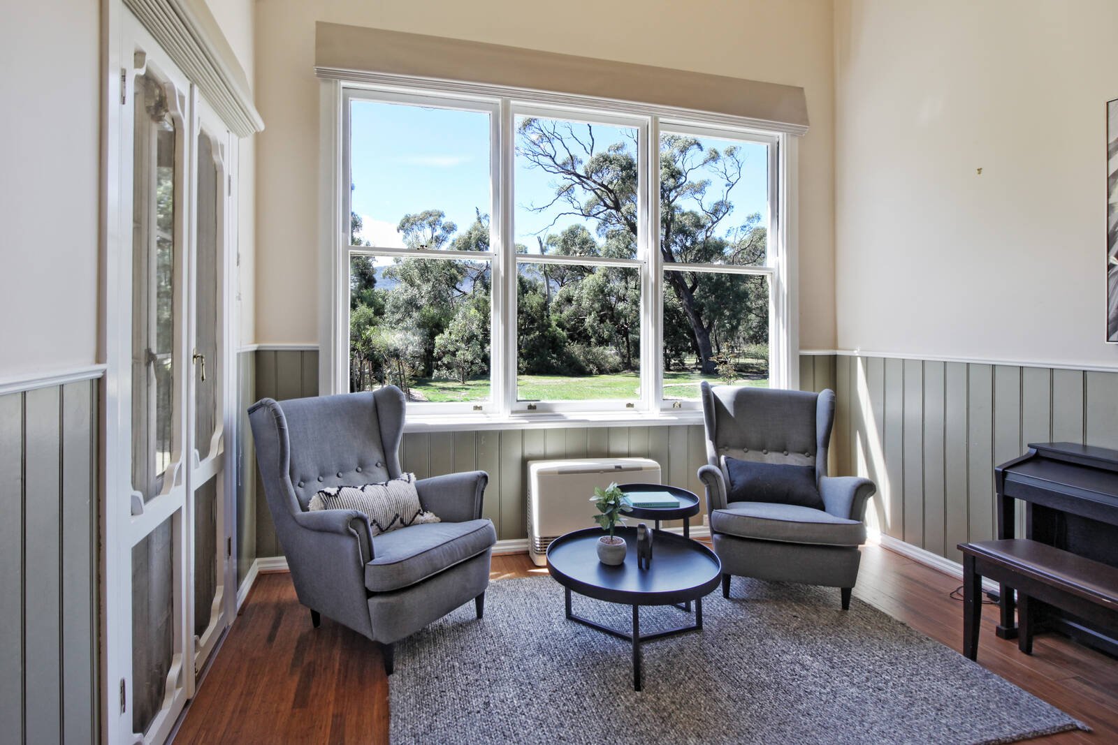 Property Gallery Thumbnail 11