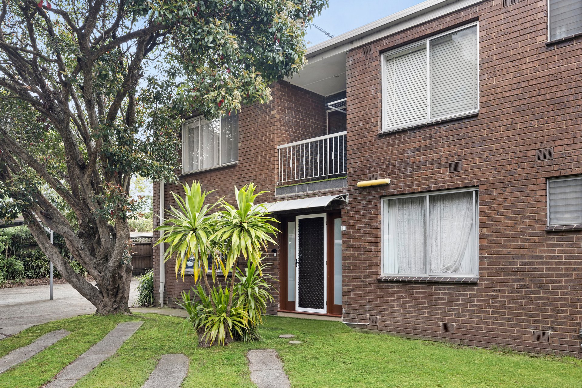 11/9-11 Kent Road, Box&nbsp;Hill image 1