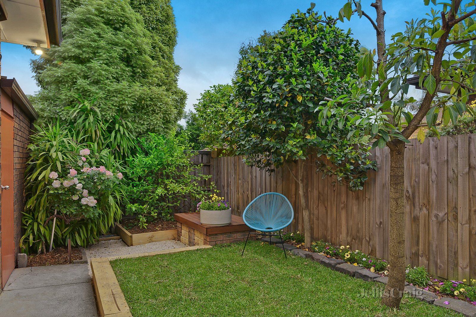 1/19-21 Glen Ebor Avenue, Blackburn image 8